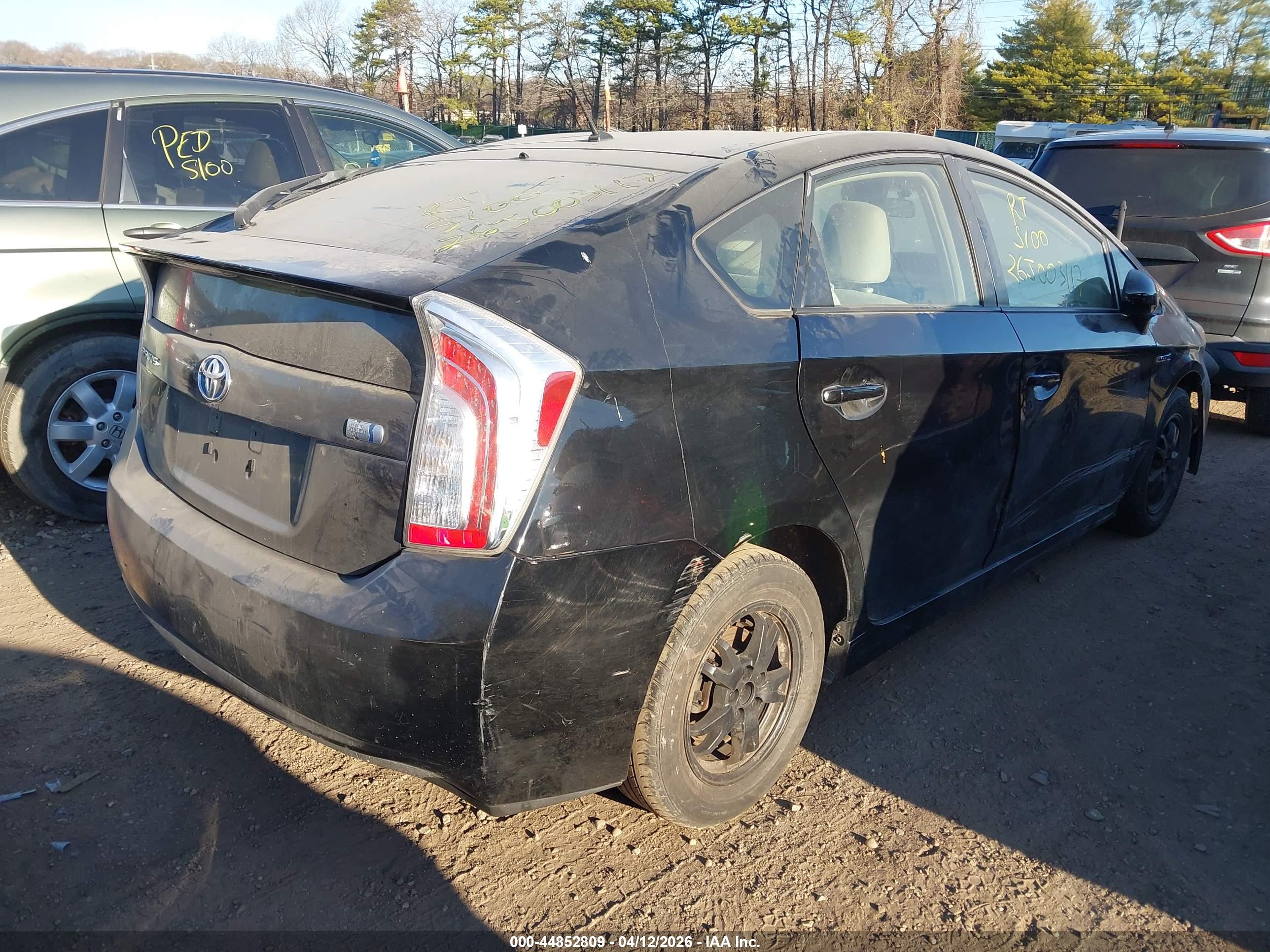 TOYOTA PRIUS image 4