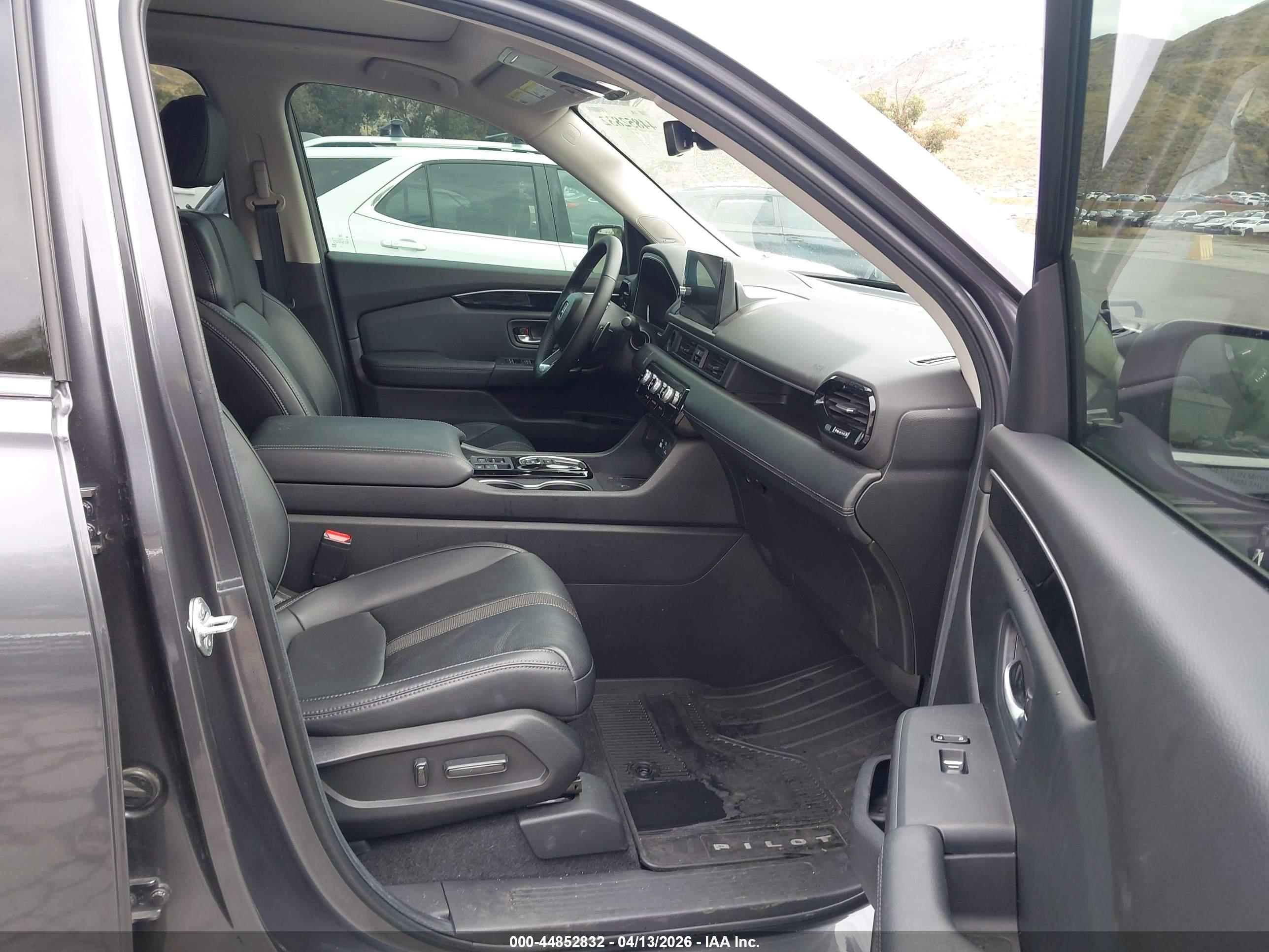 HONDA PILOT image 5