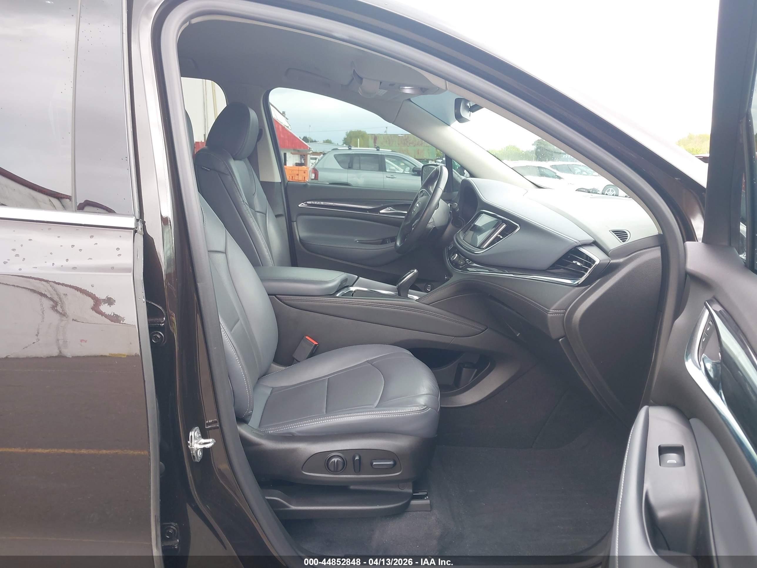 BUICK ENCLAVE image 5