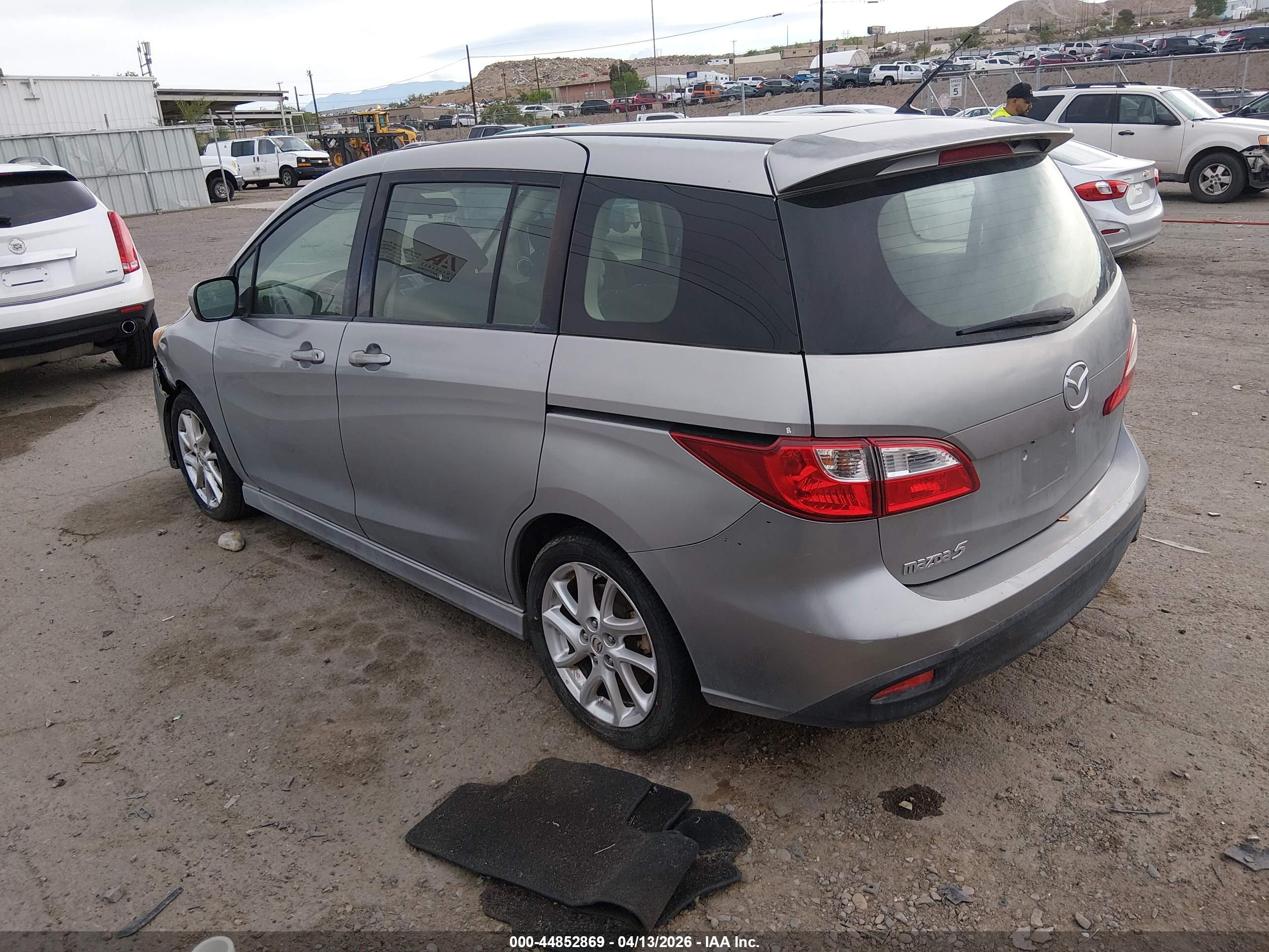 MAZDA MAZDA5 image 3