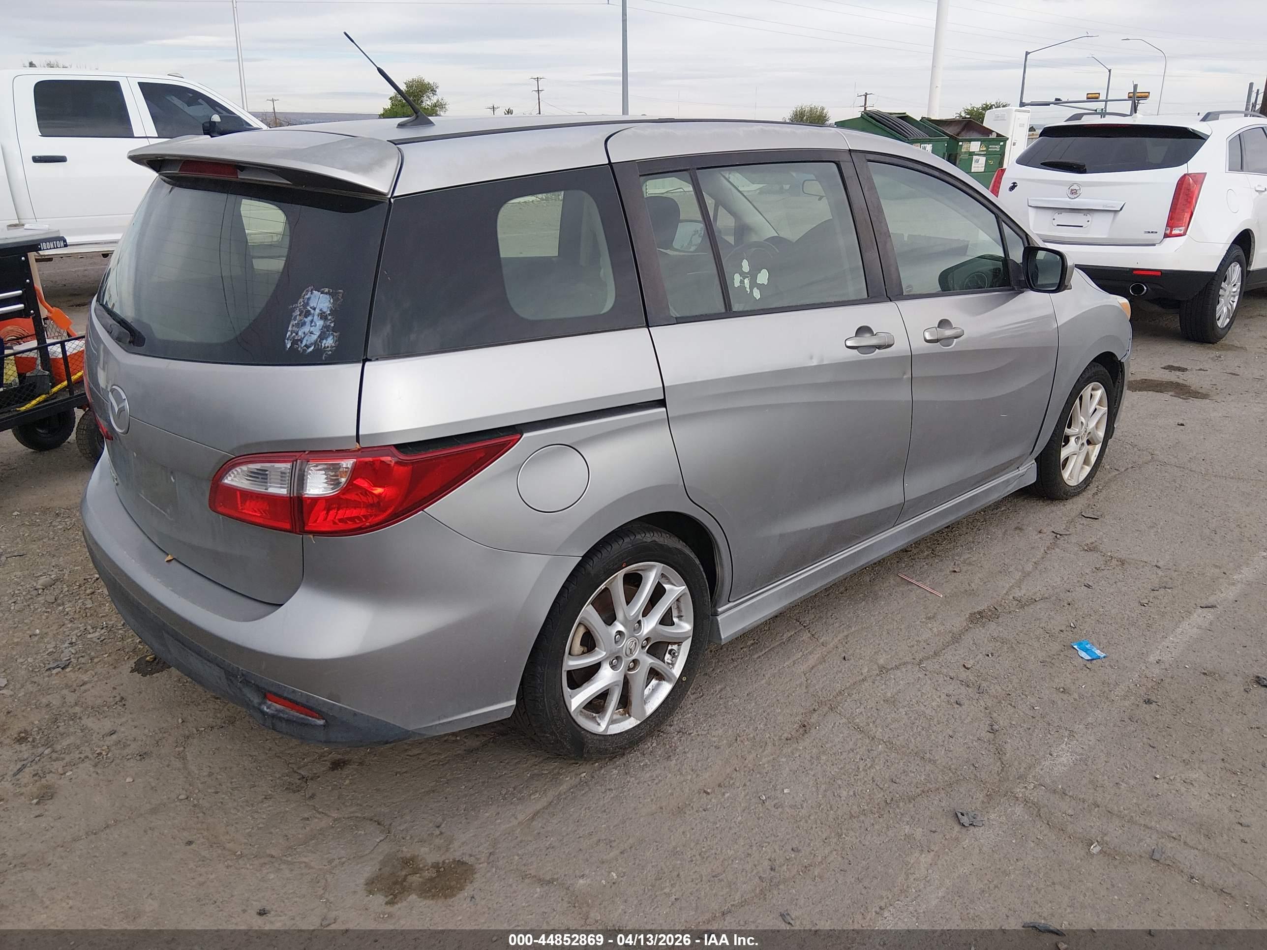MAZDA MAZDA5 image 4