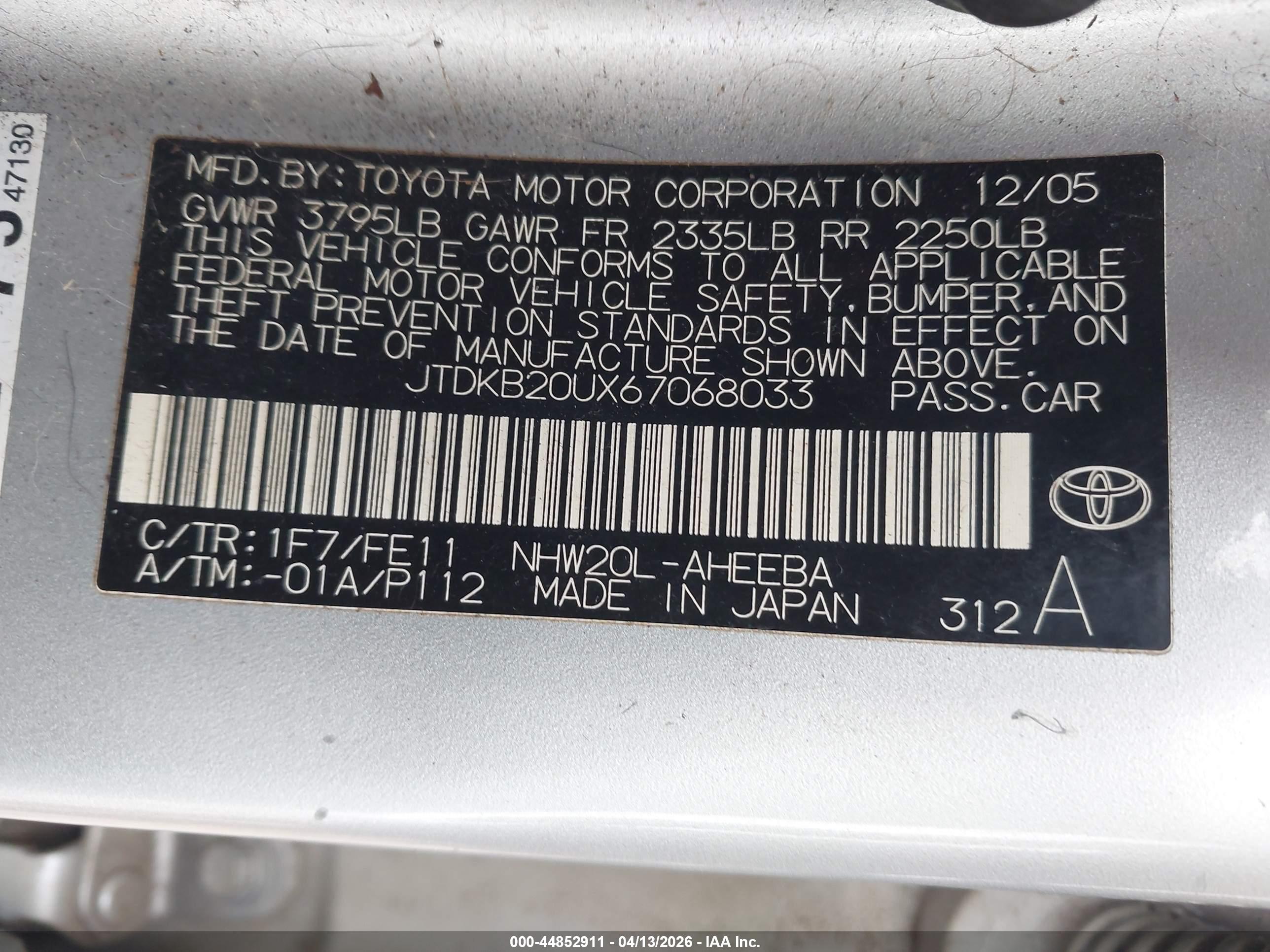 TOYOTA PRIUS image 9