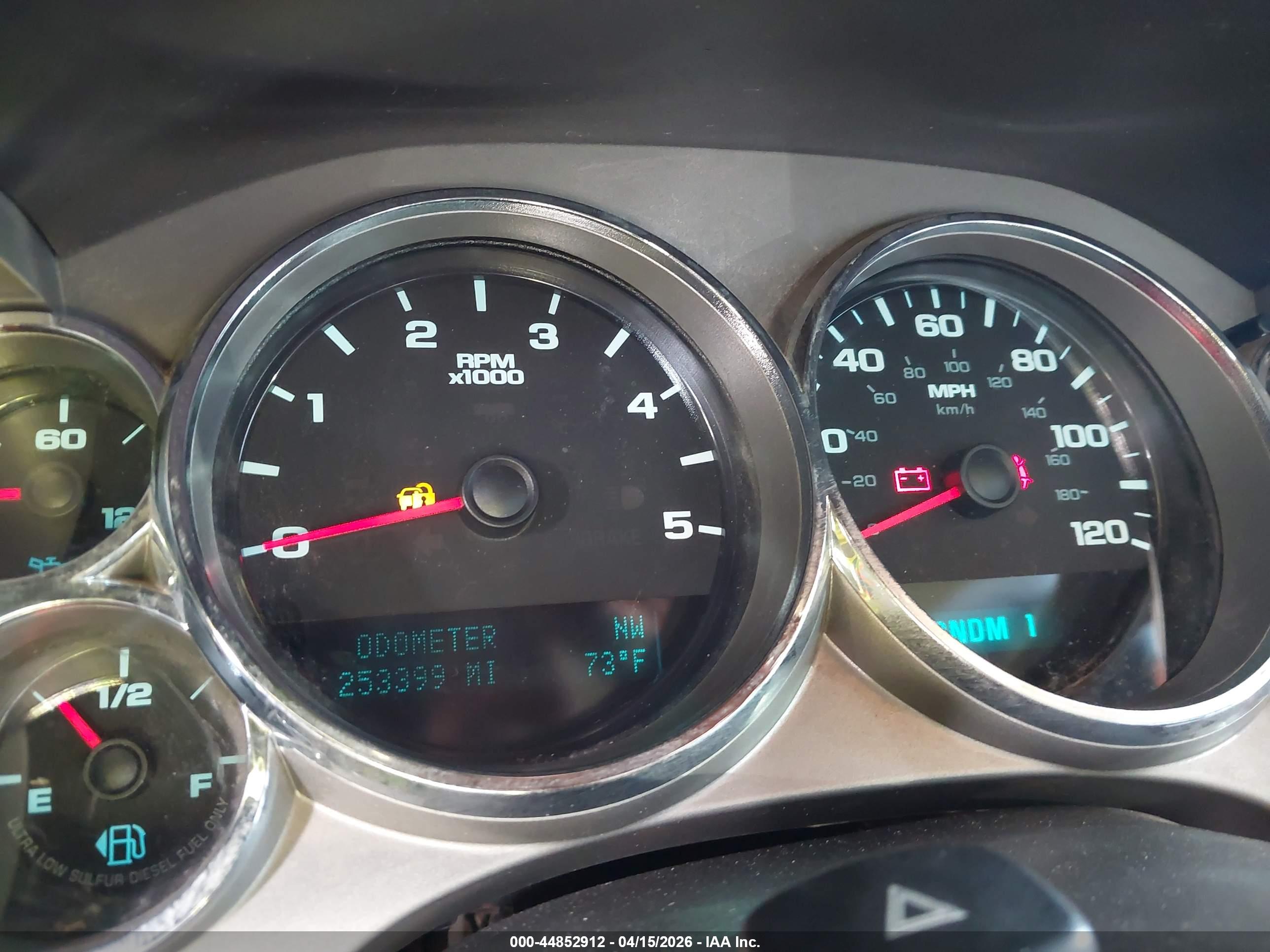 CHEVROLET SILVERADO image 7