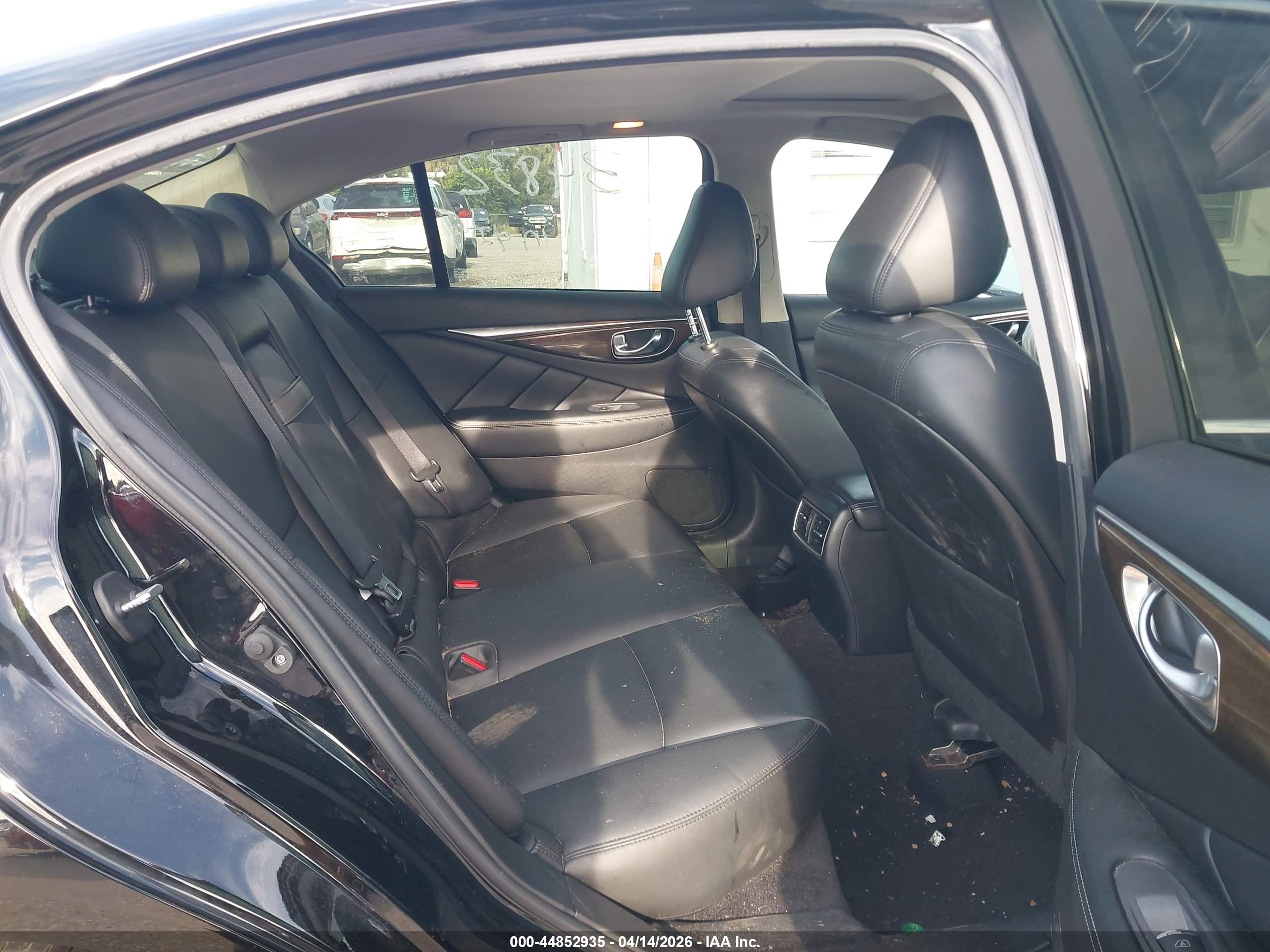 INFINITI Q50 image 8