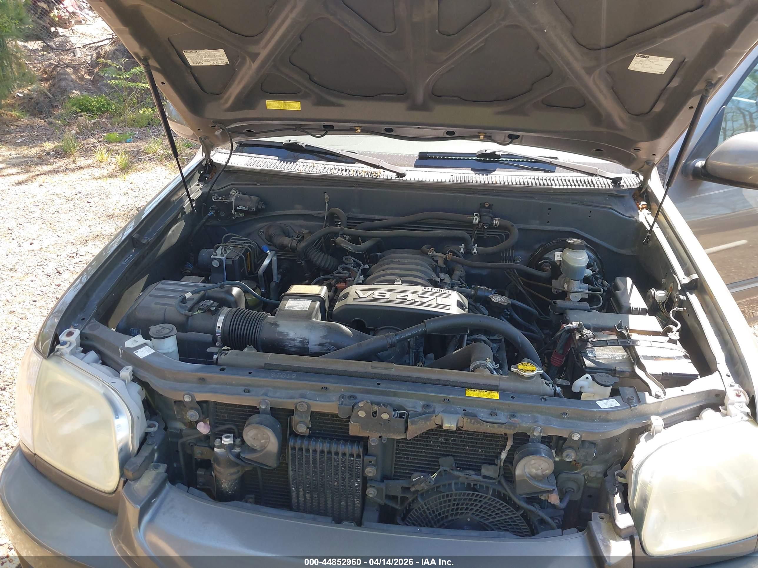 TOYOTA SEQUOIA image 10