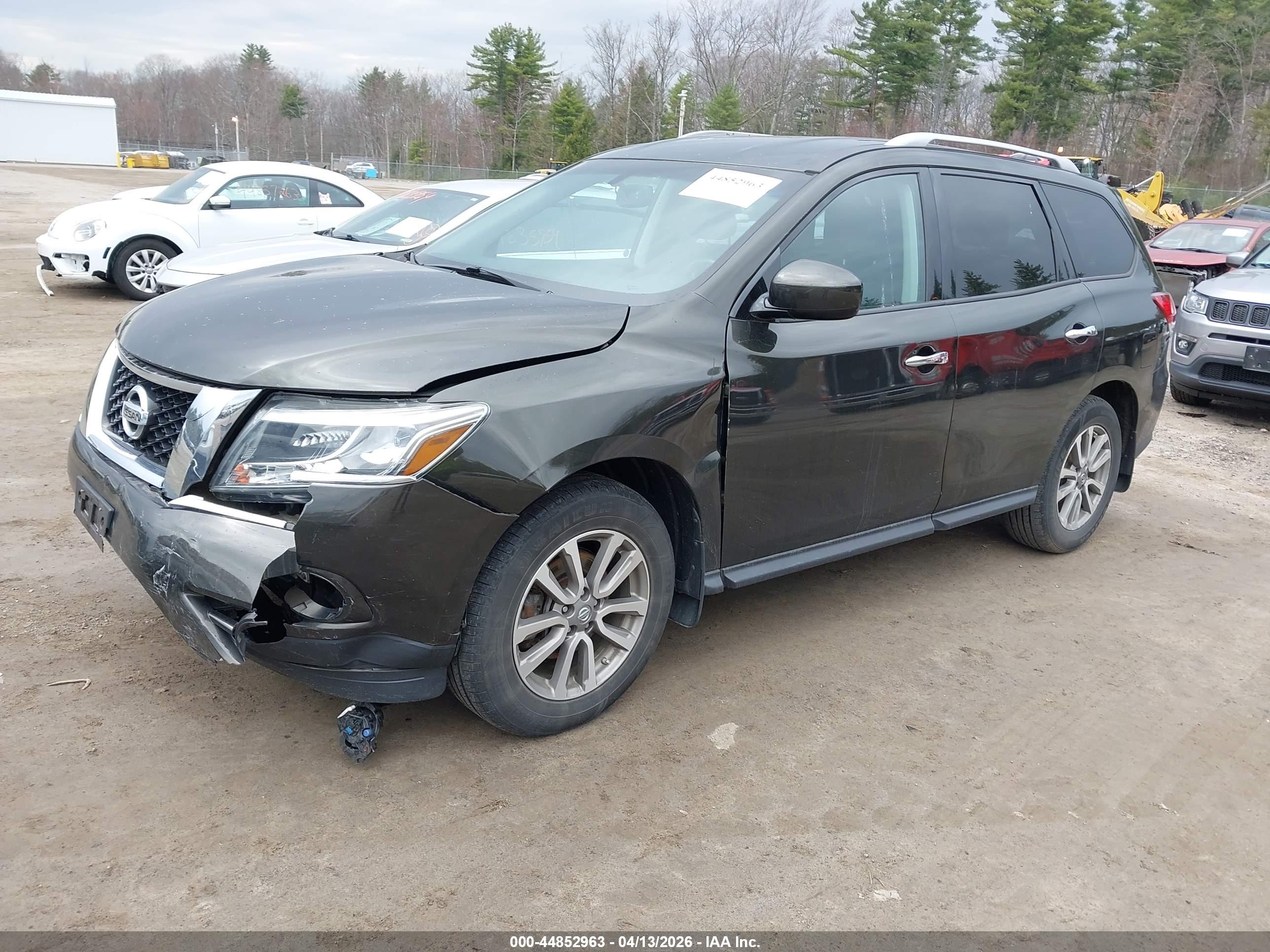 NISSAN PATHFINDER image 2