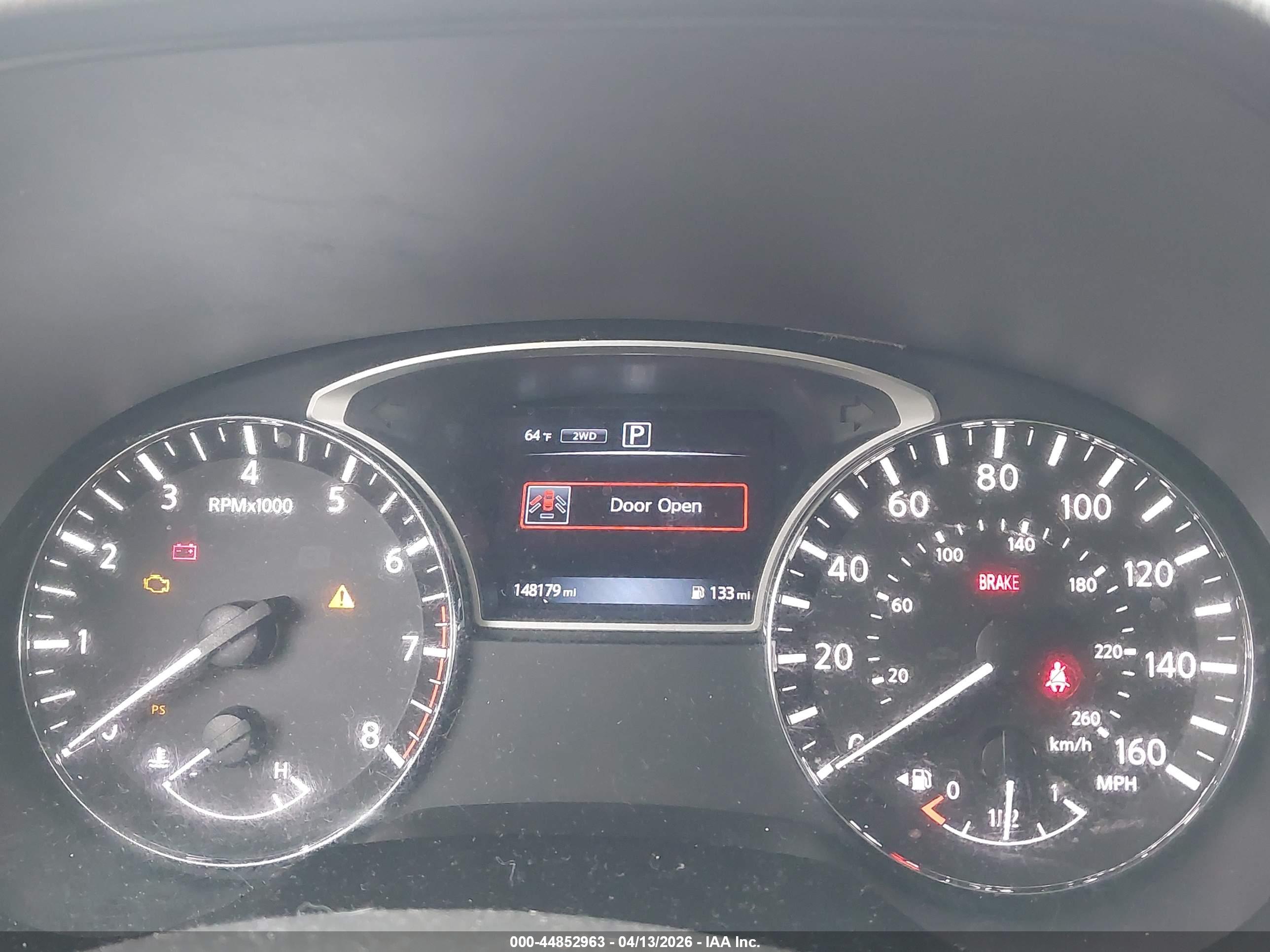 NISSAN PATHFINDER image 7