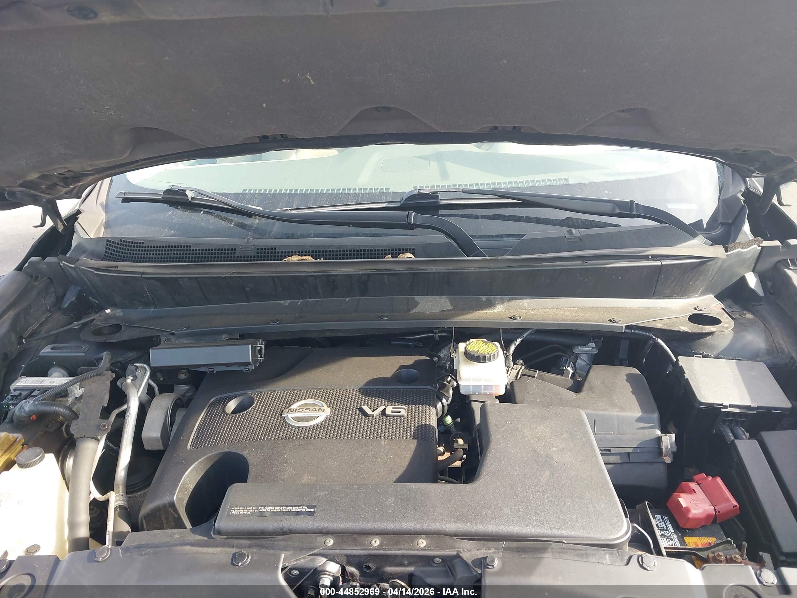 NISSAN PATHFINDER image 10