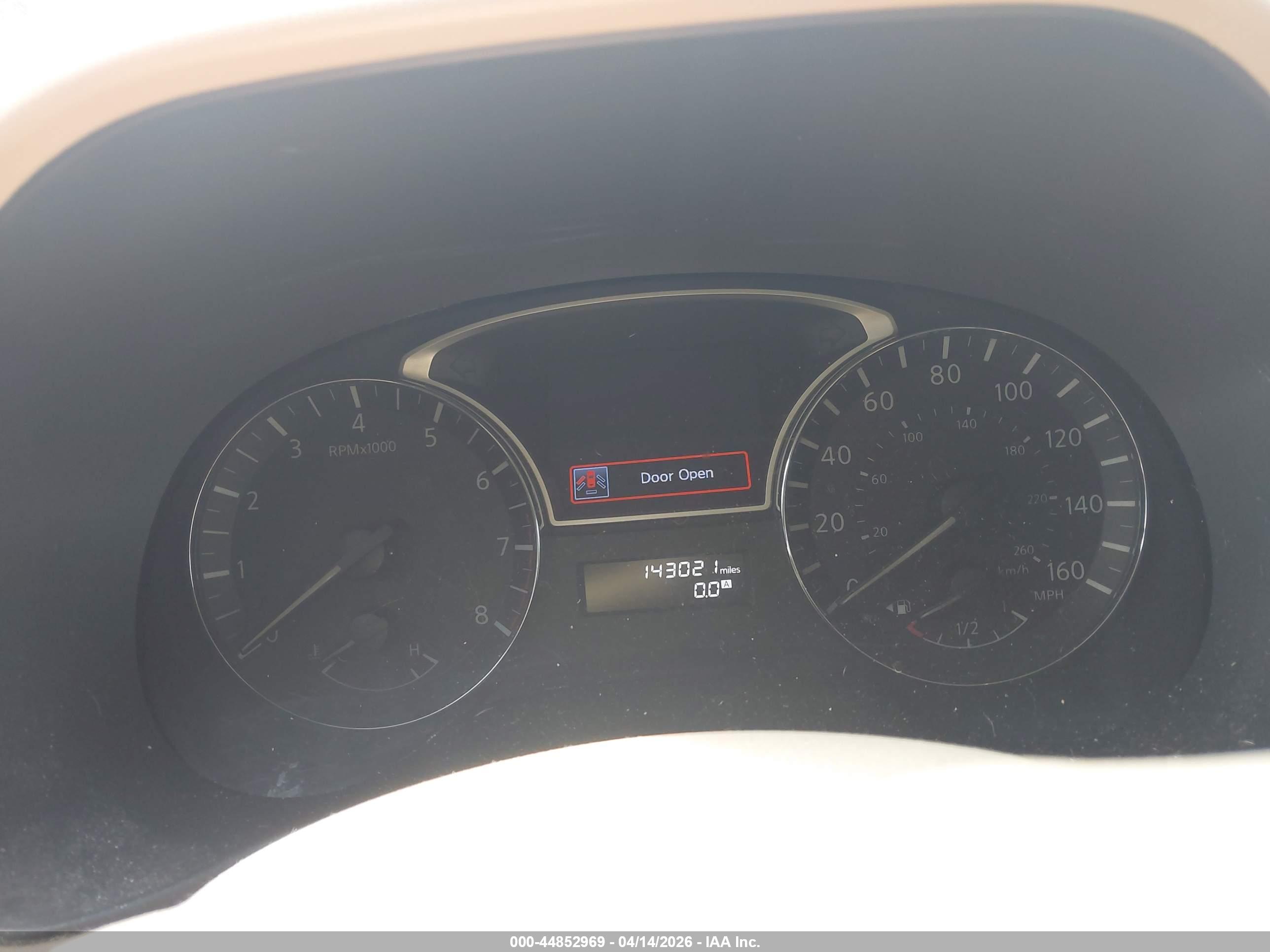 NISSAN PATHFINDER image 7