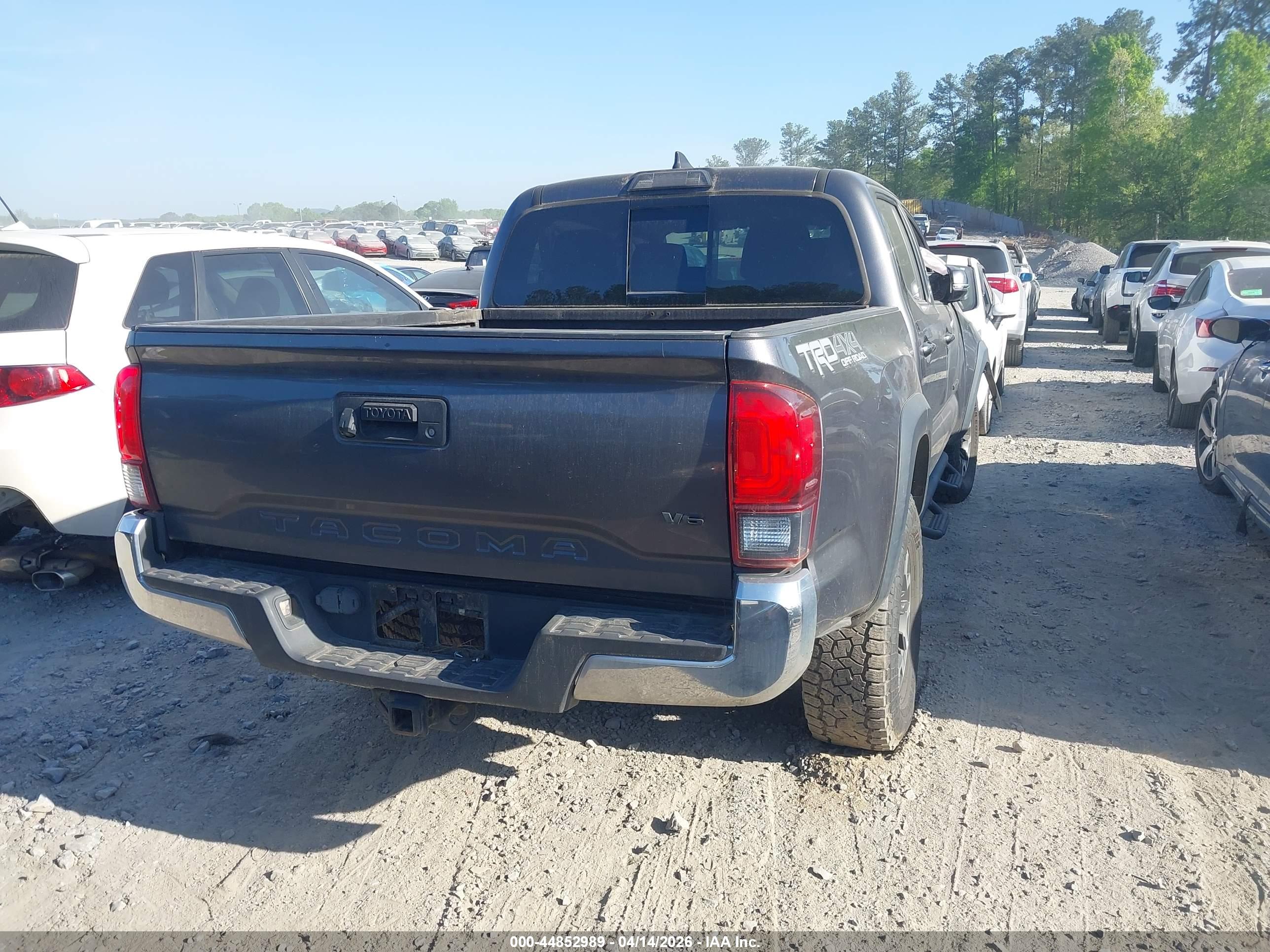 TOYOTA TACOMA image 4