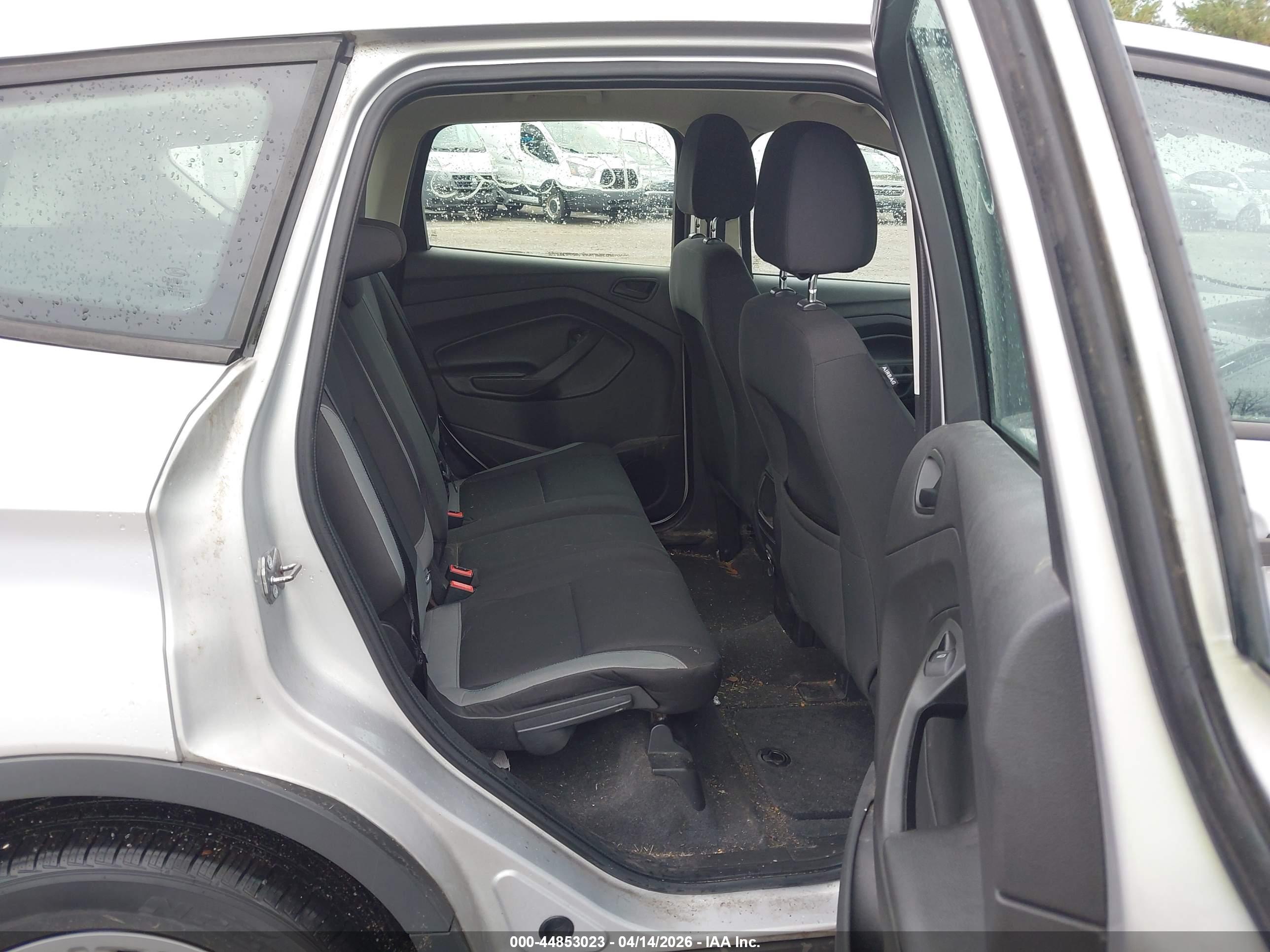 FORD ESCAPE image 8