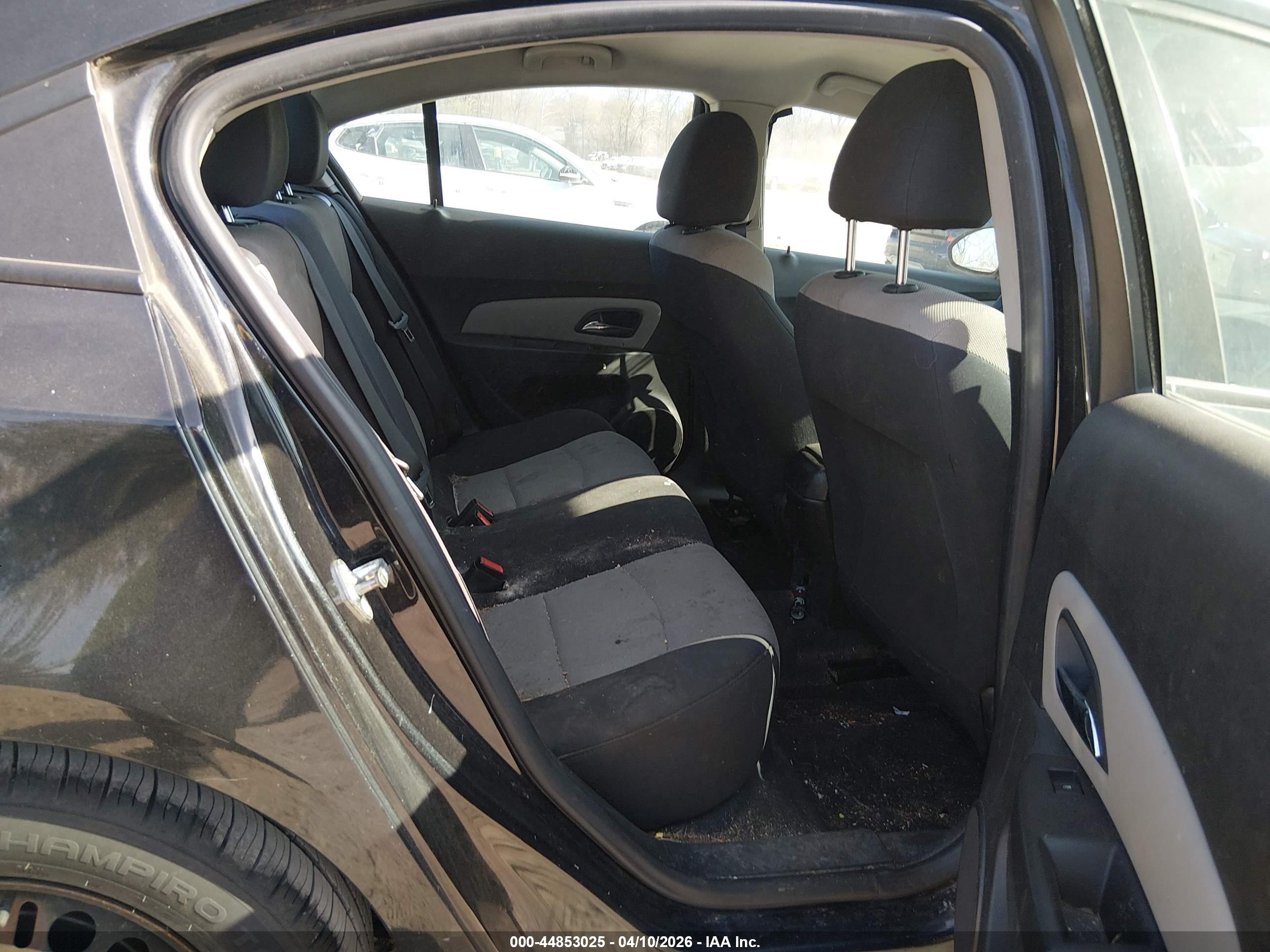 CHEVROLET CRUZE image 8