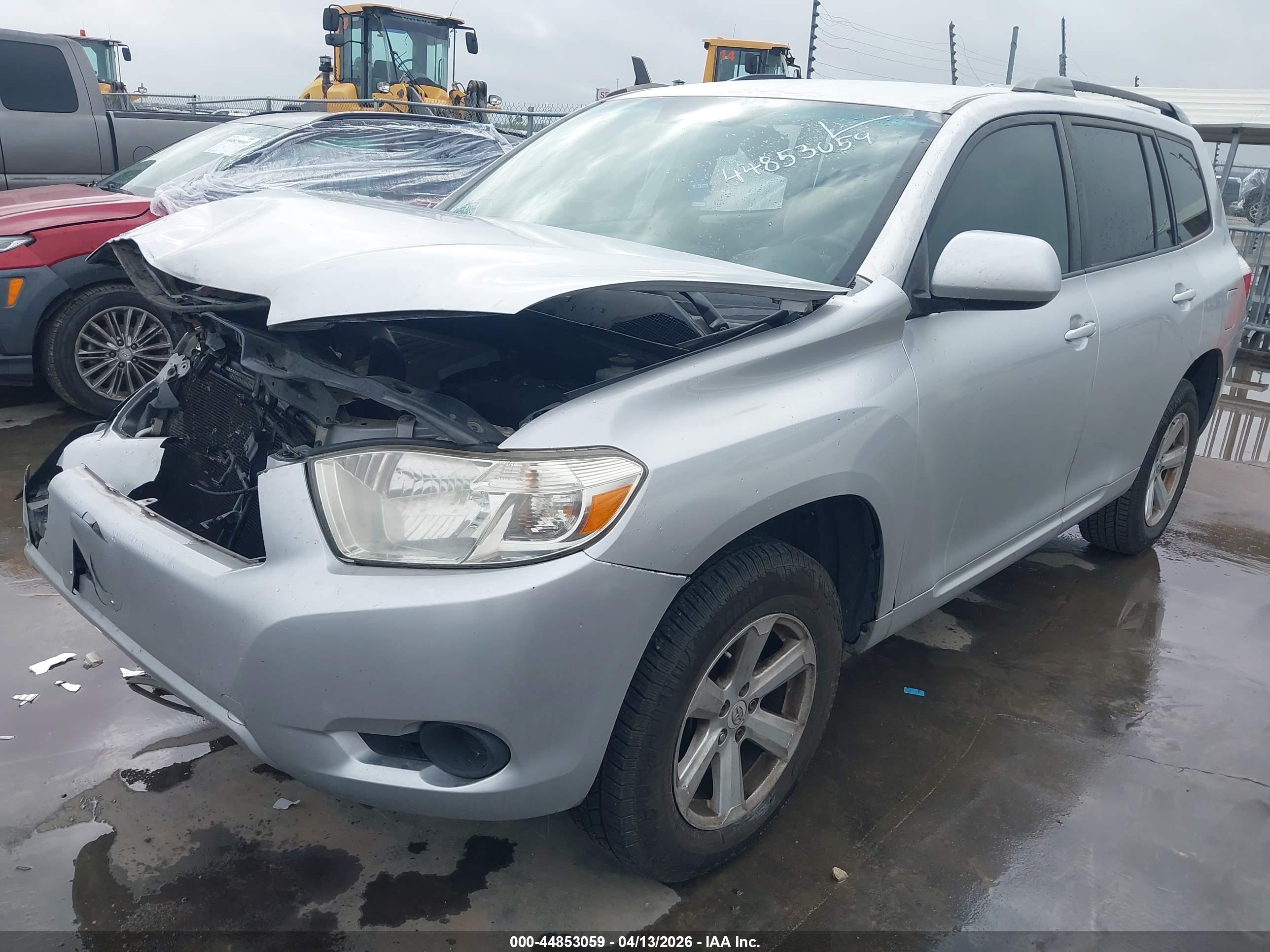 TOYOTA HIGHLANDER image 2