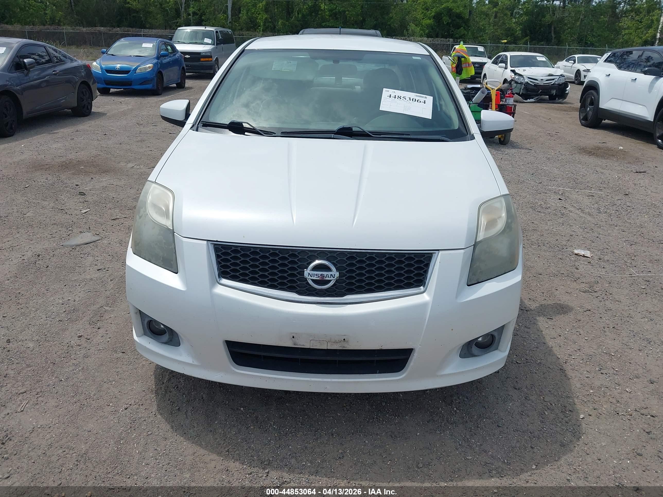 NISSAN SENTRA image 6