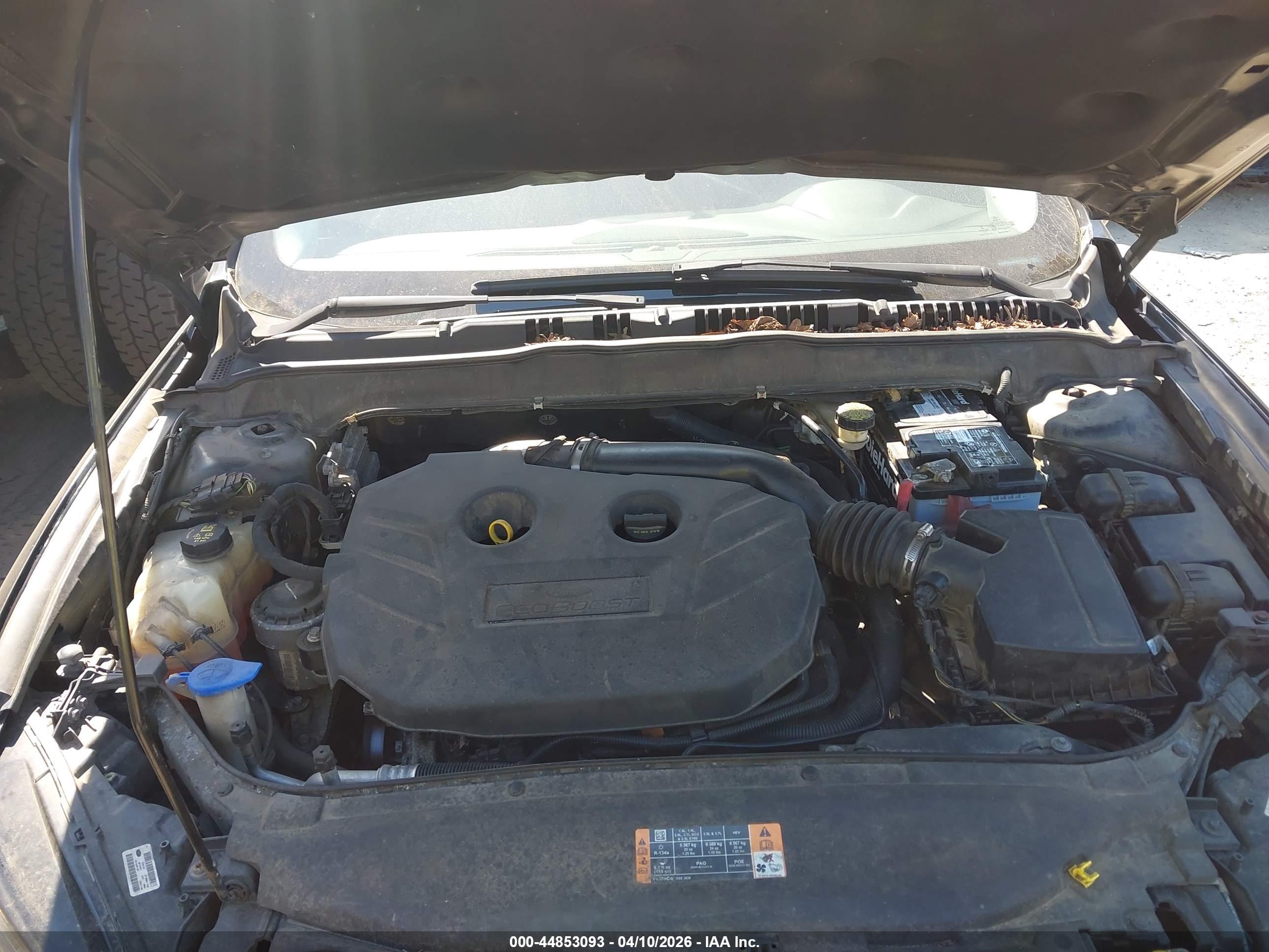 FORD FUSION image 10