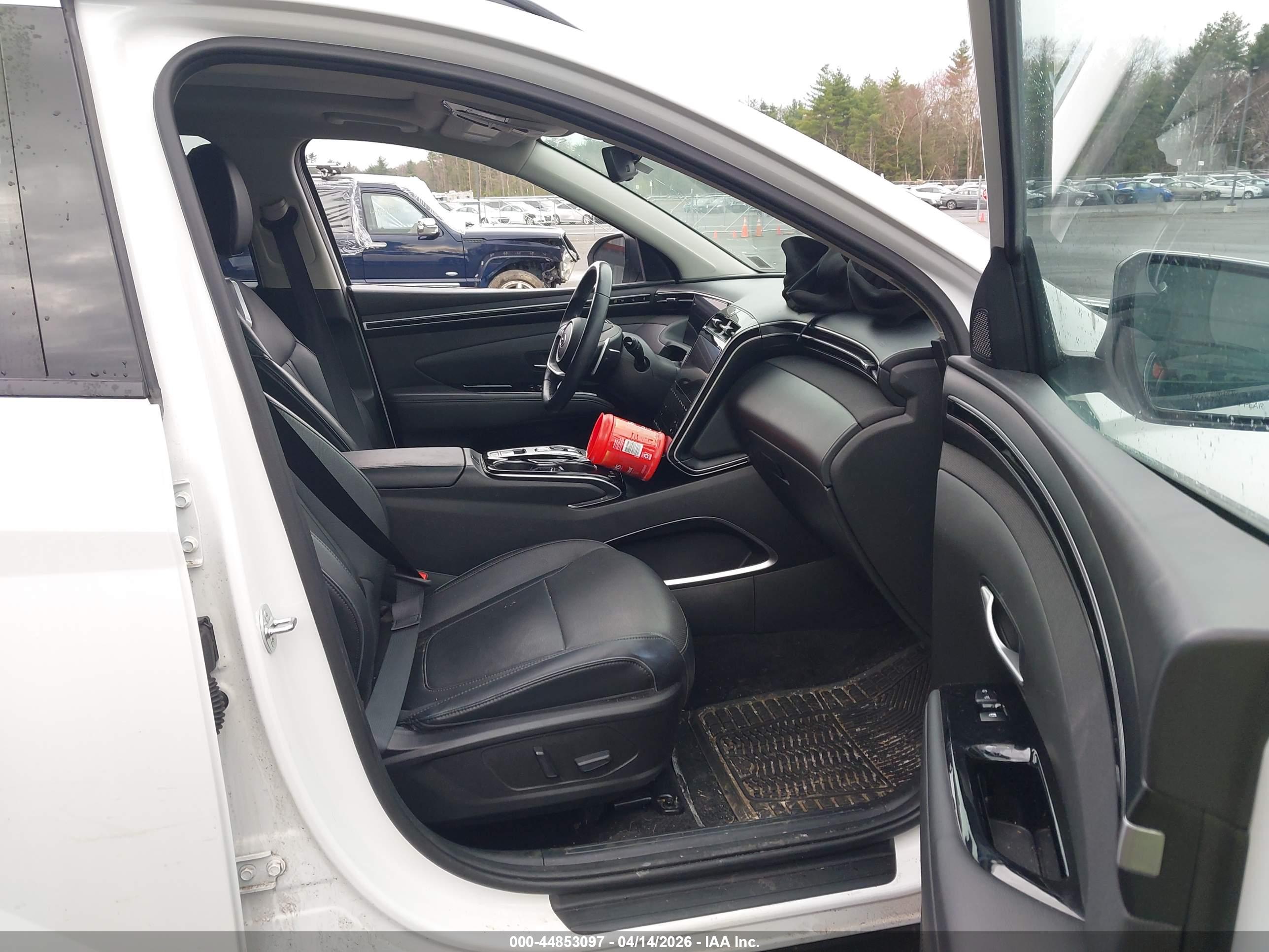 HYUNDAI TUCSON image 5