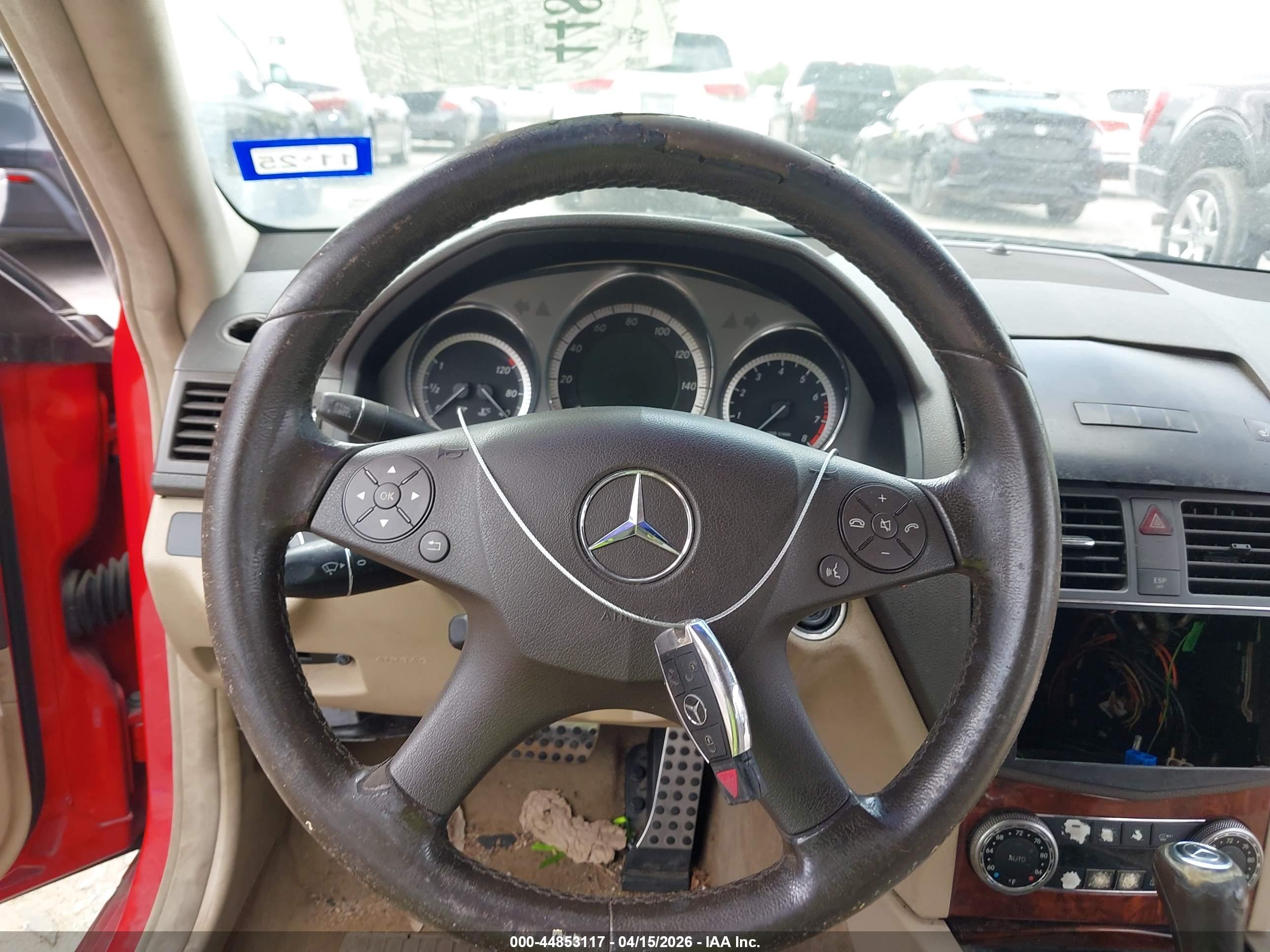MERCEDES-BENZ C image 11