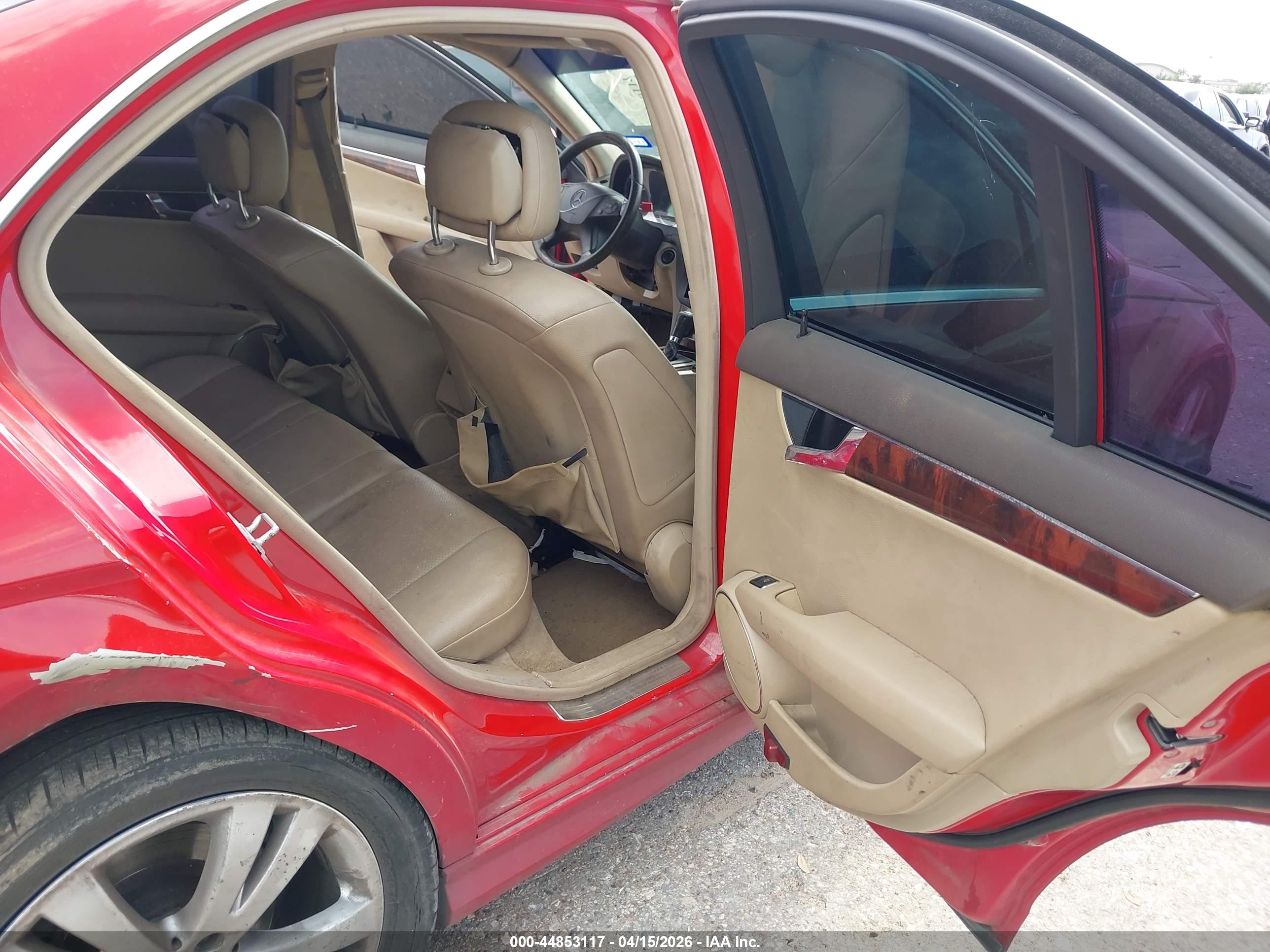 MERCEDES-BENZ C image 8