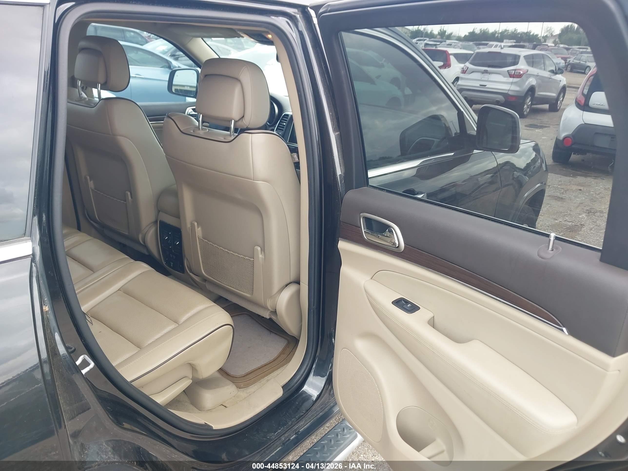 JEEP GRAND image 8