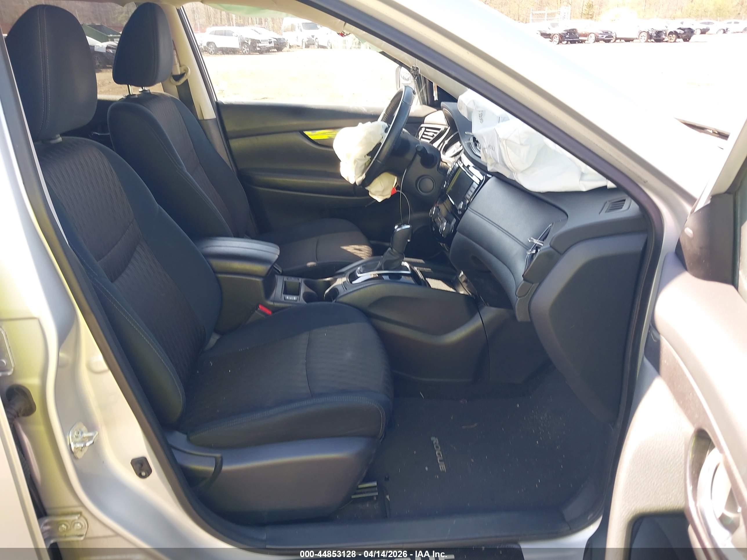 NISSAN ROGUE image 5