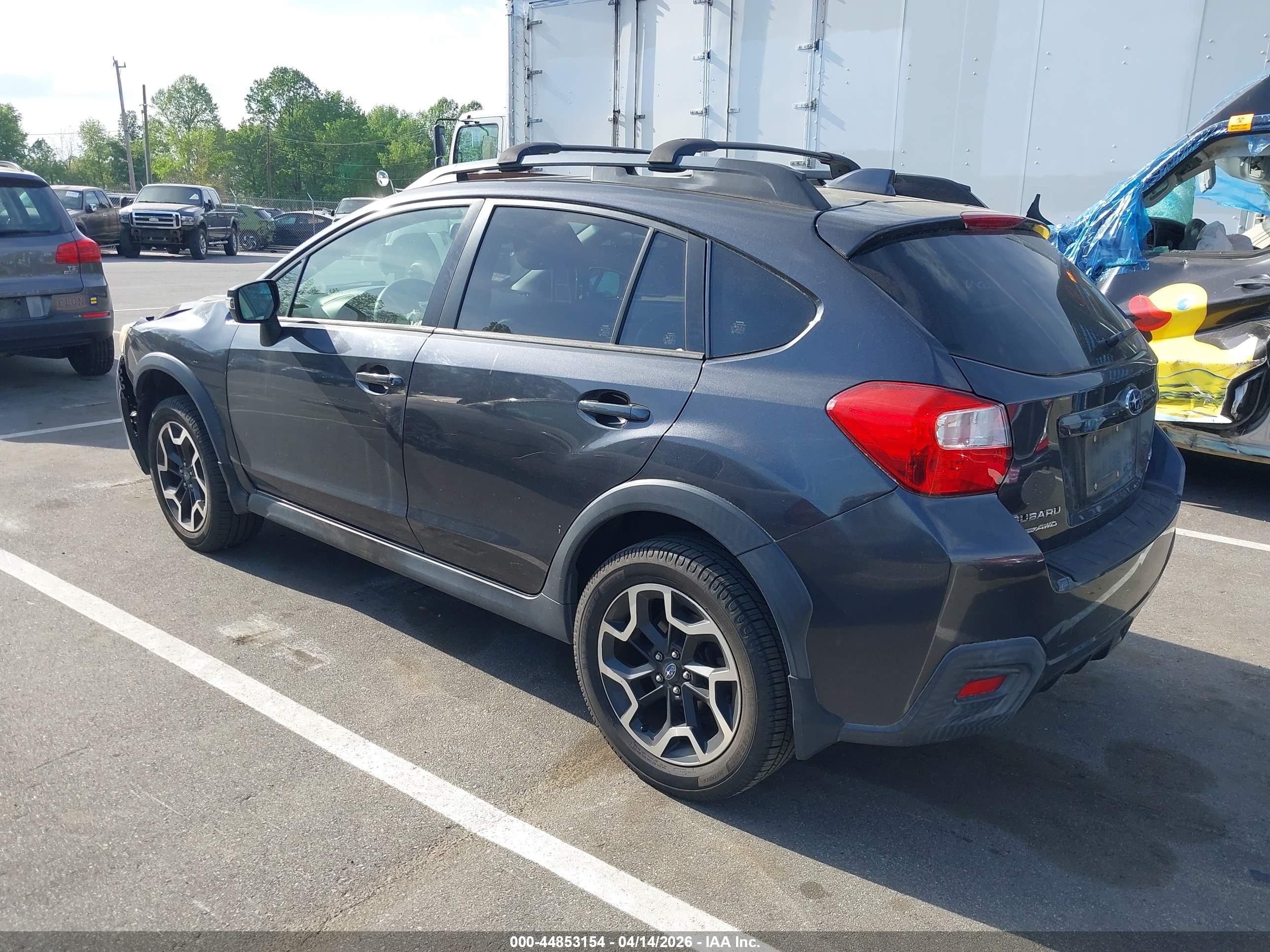 SUBARU CROSSTREK image 3
