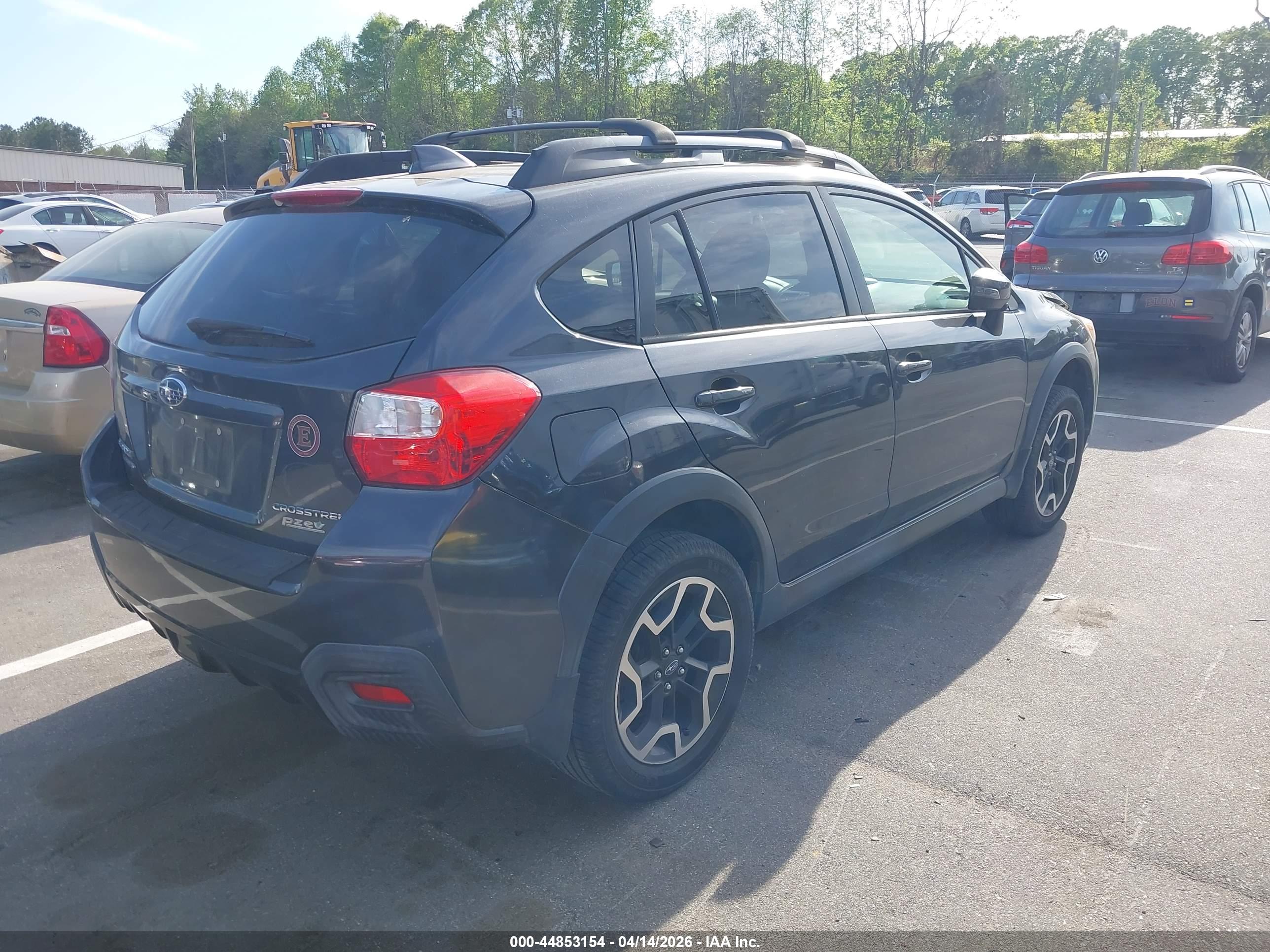 SUBARU CROSSTREK image 4