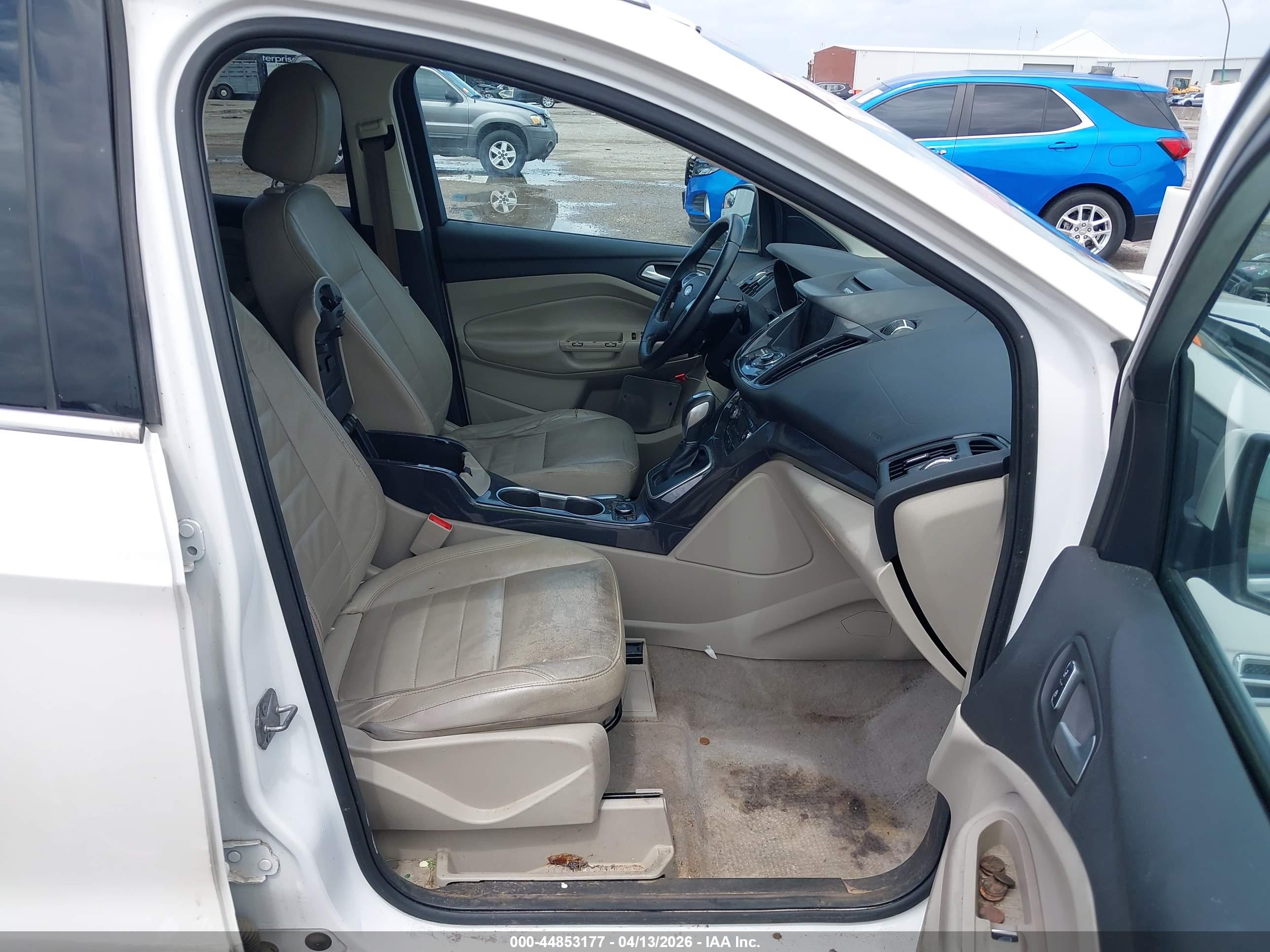 FORD ESCAPE image 5