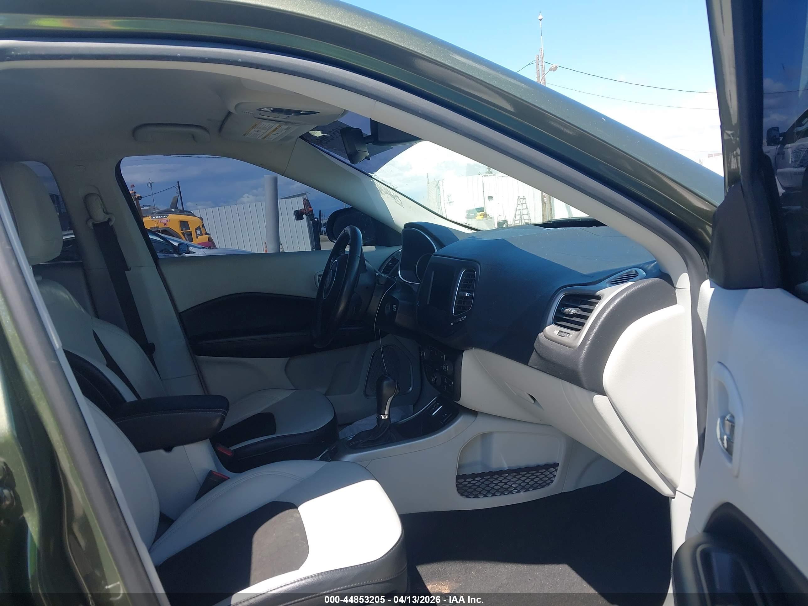 JEEP COMPASS image 5