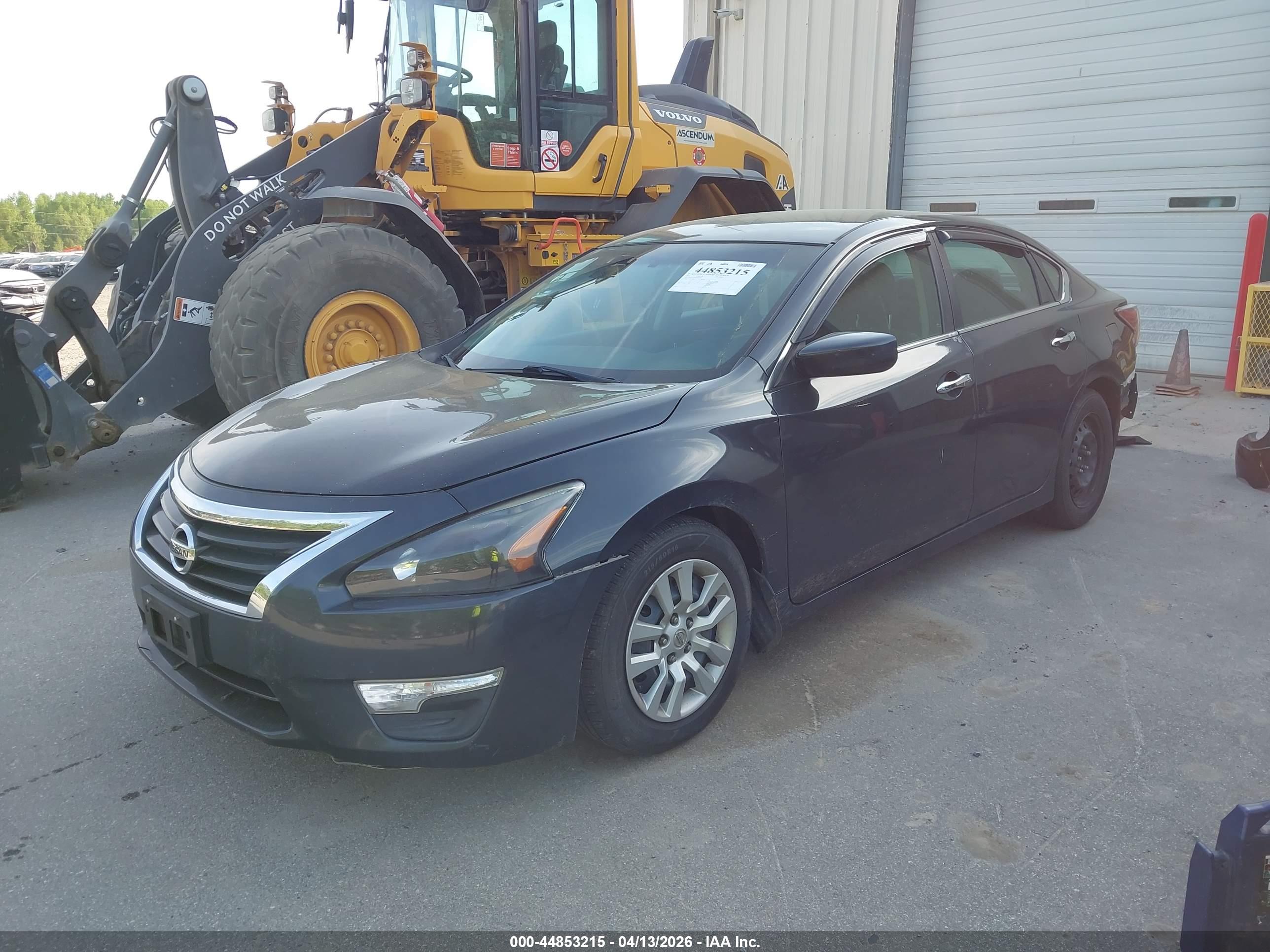 NISSAN ALTIMA image 2