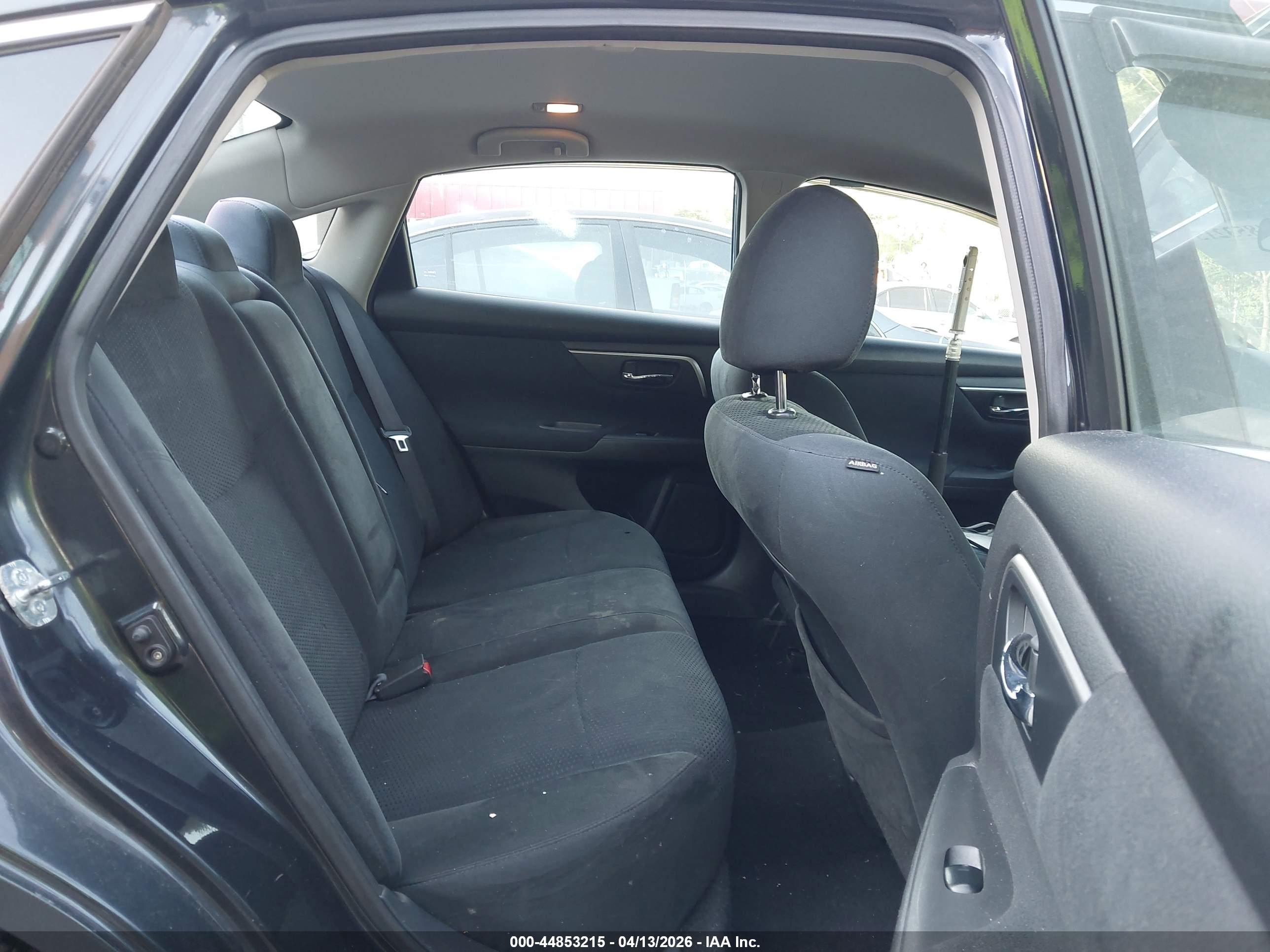 NISSAN ALTIMA image 8