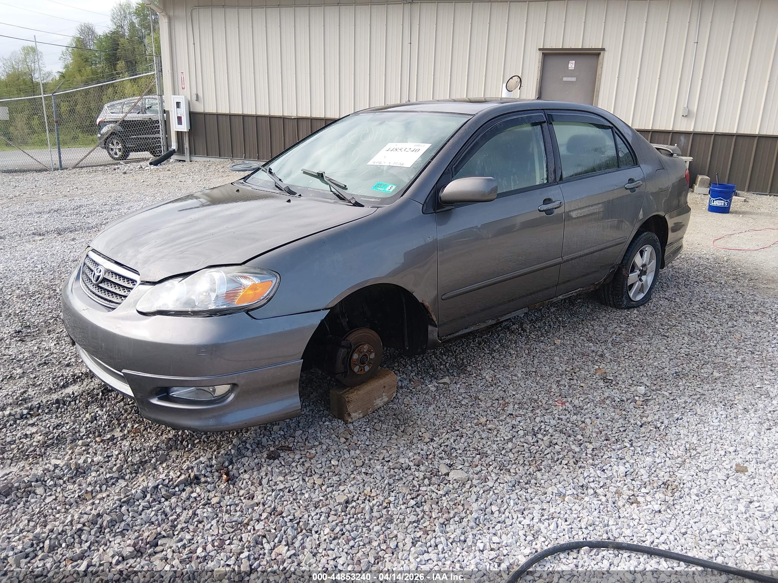 TOYOTA COROLLA image 2
