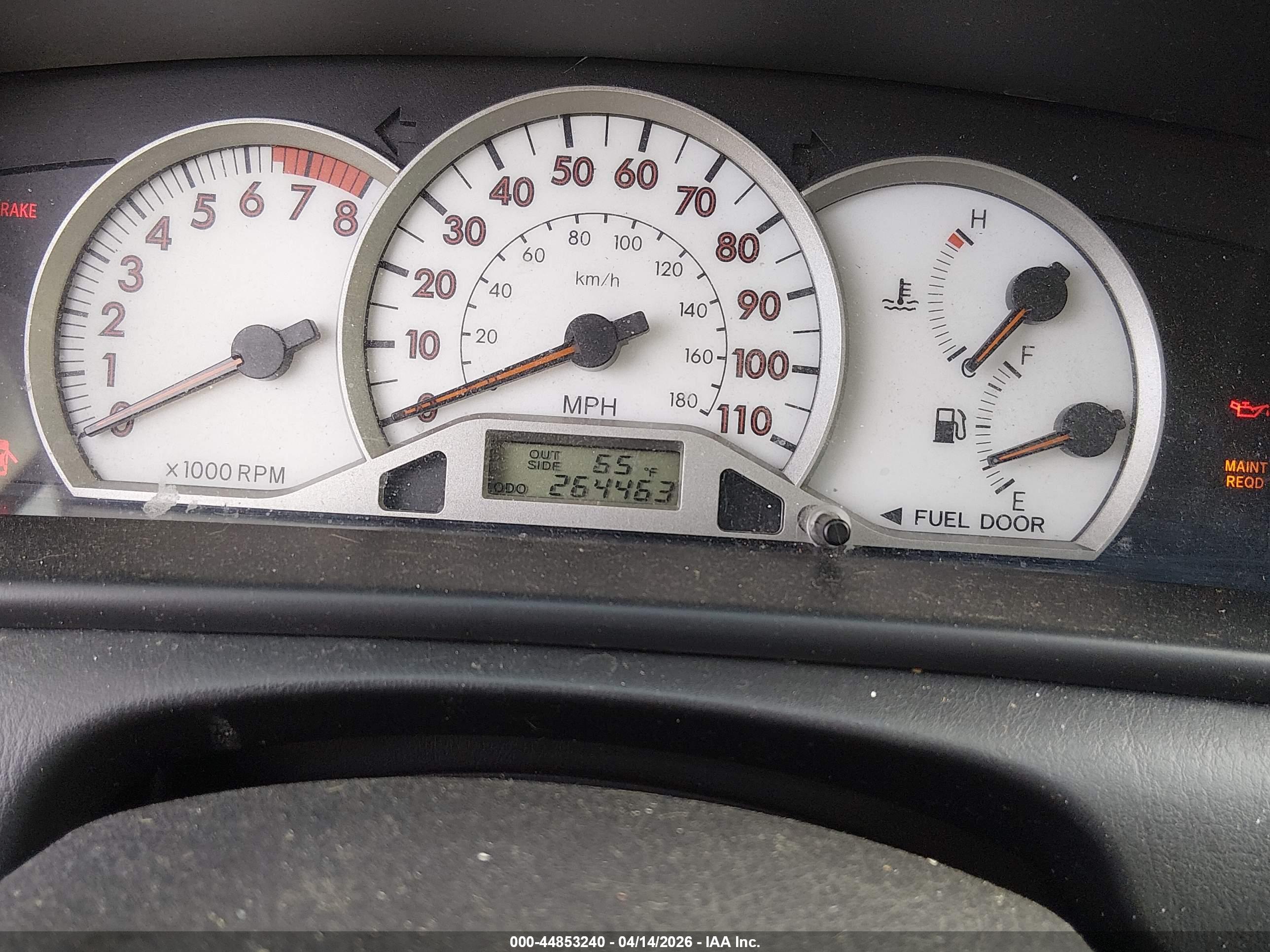 TOYOTA COROLLA image 7