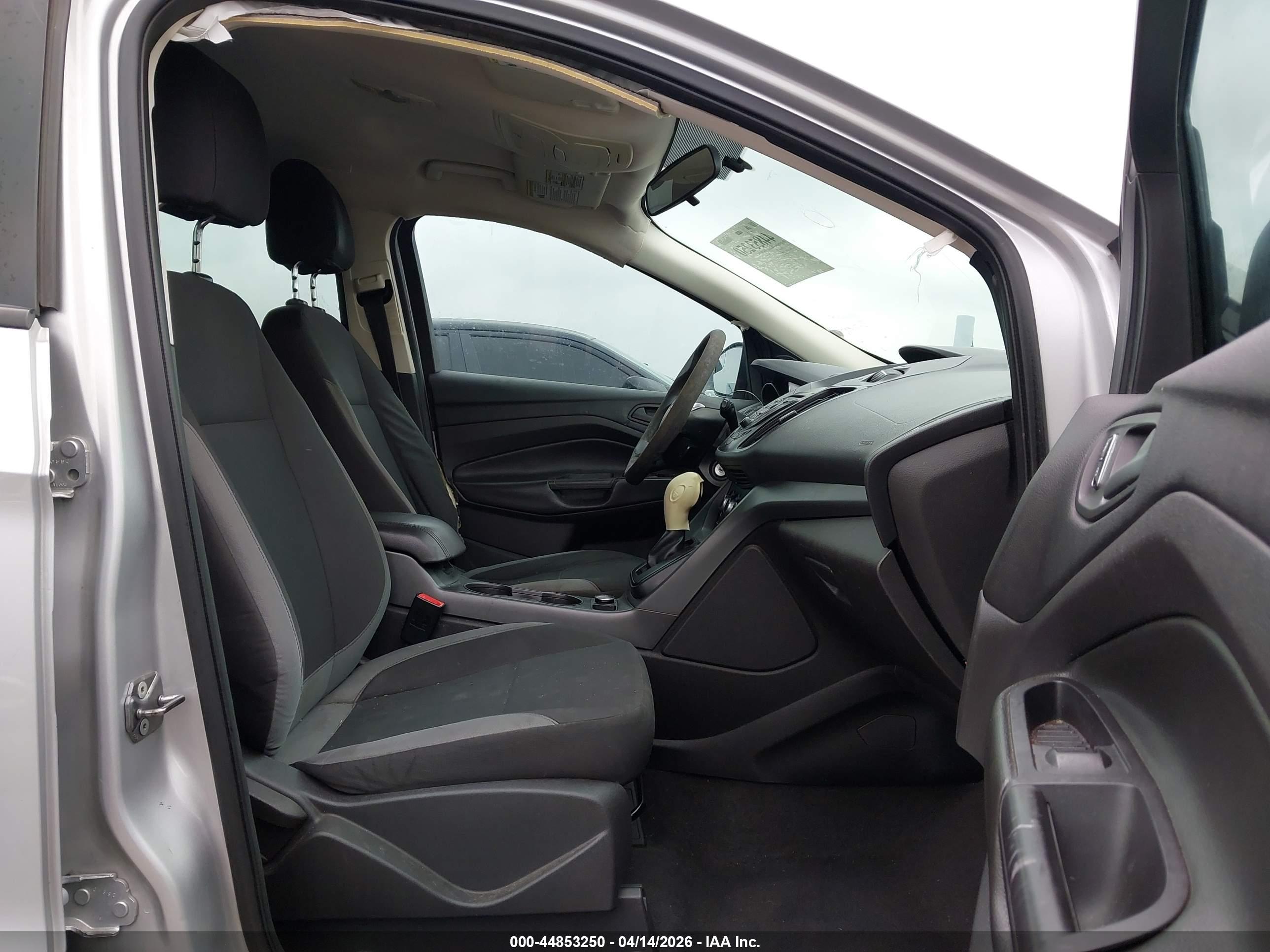 FORD ESCAPE image 5