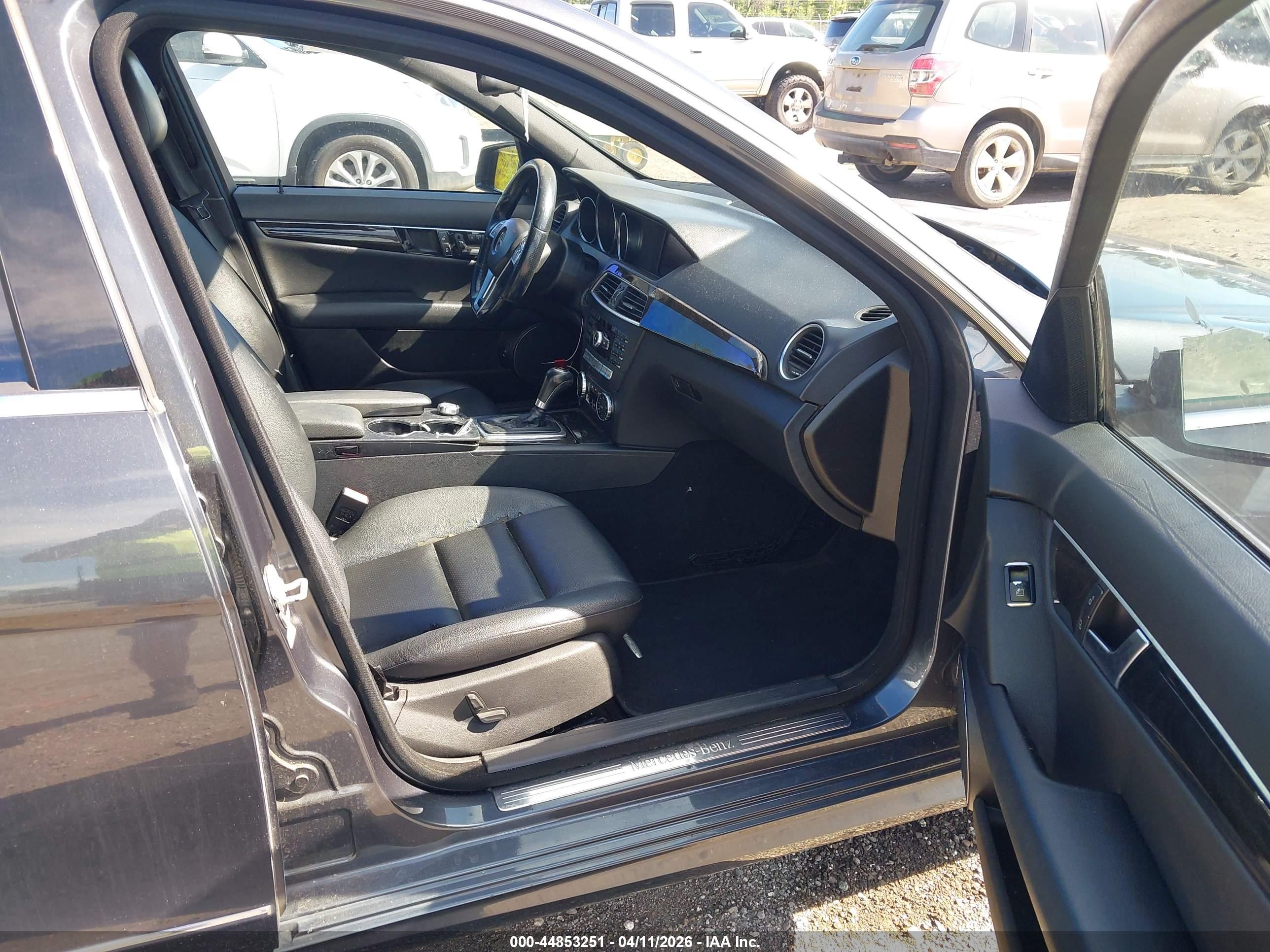 MERCEDES-BENZ C image 5