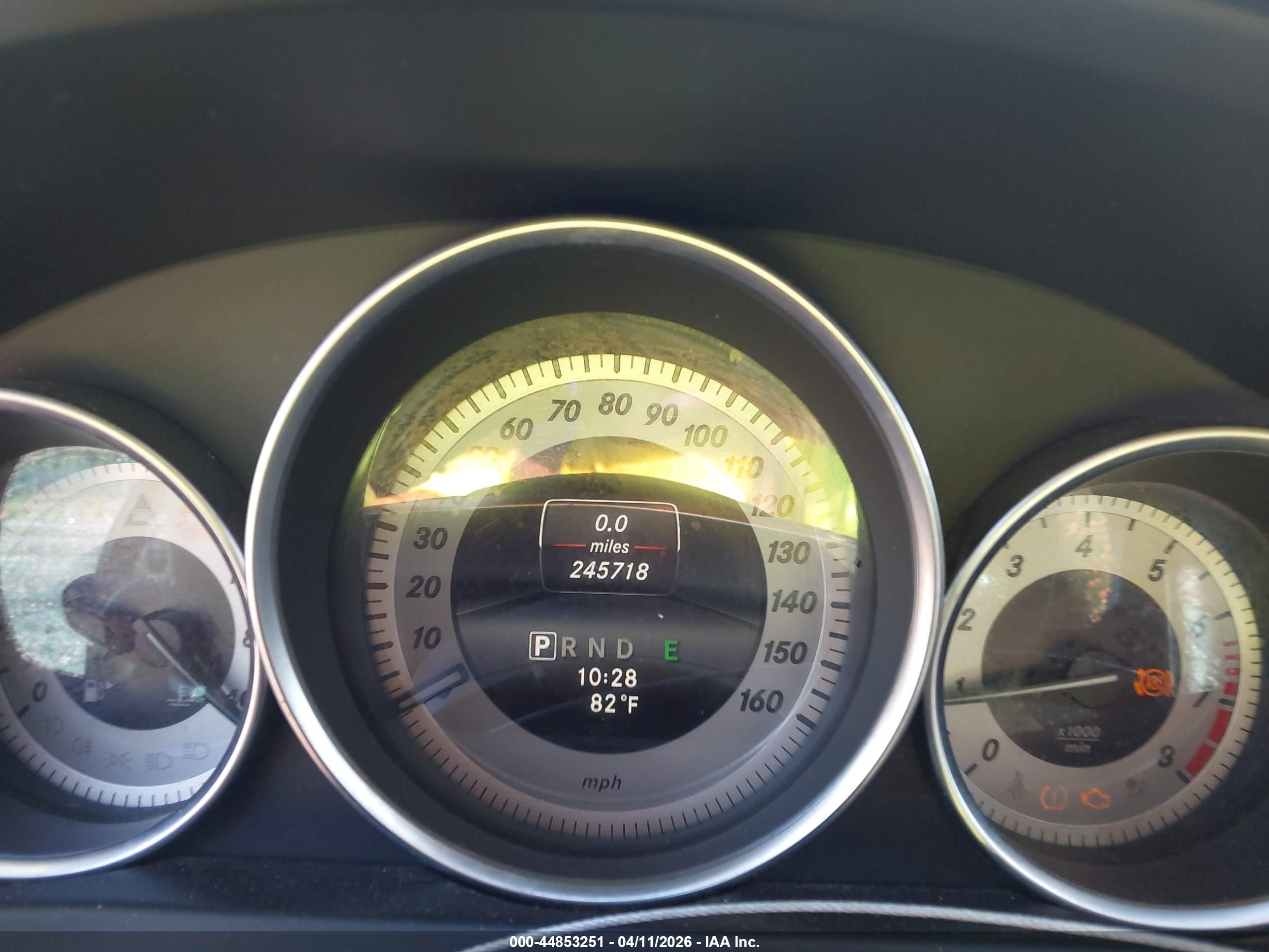 MERCEDES-BENZ C image 7