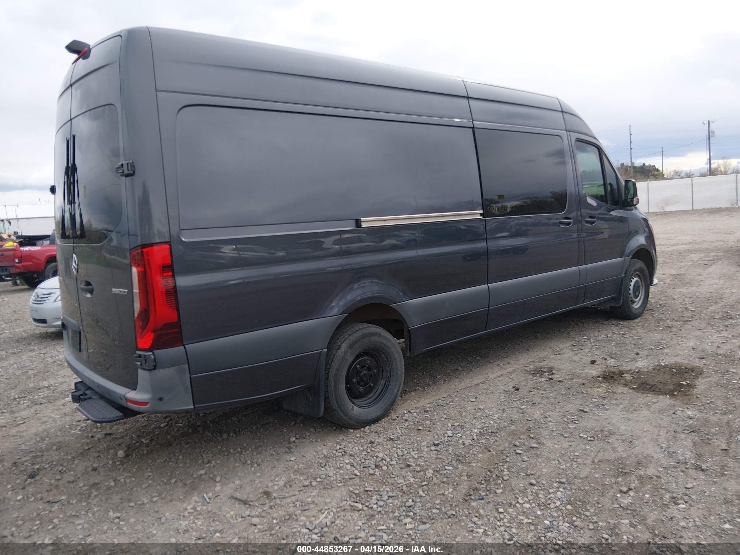 MERCEDES-BENZ SPRINTER image 4