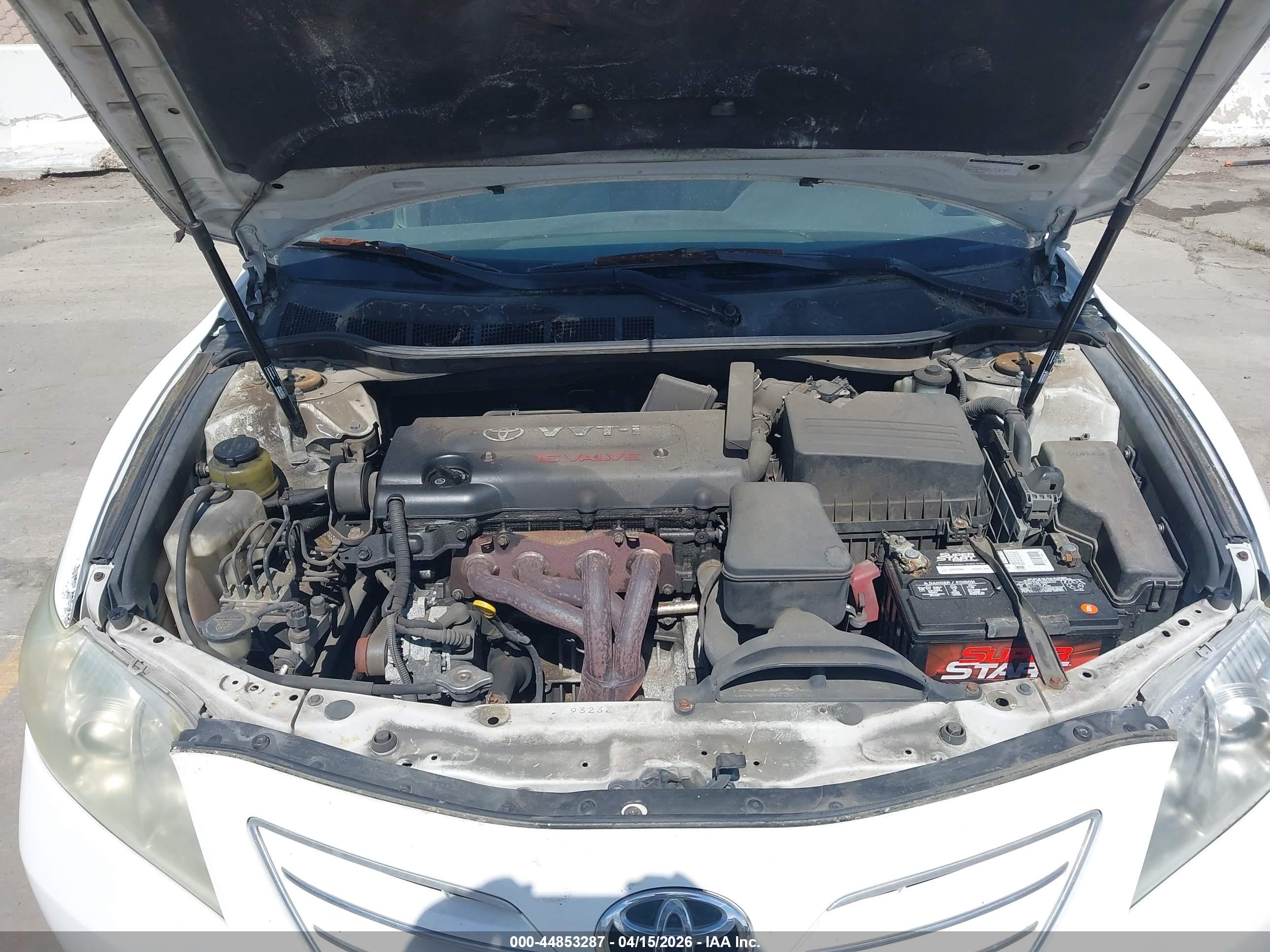 TOYOTA CAMRY image 10