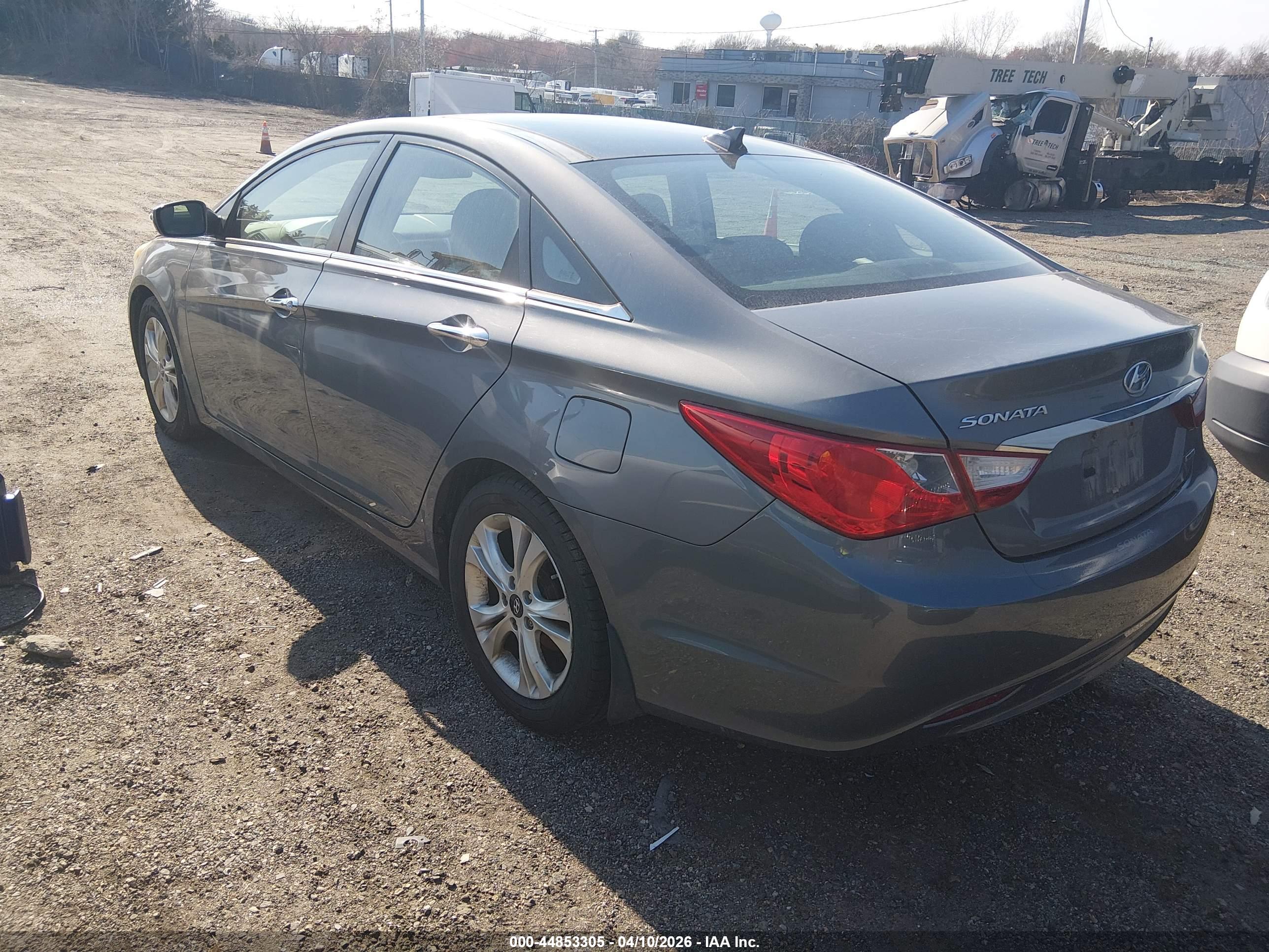 HYUNDAI SONATA image 3
