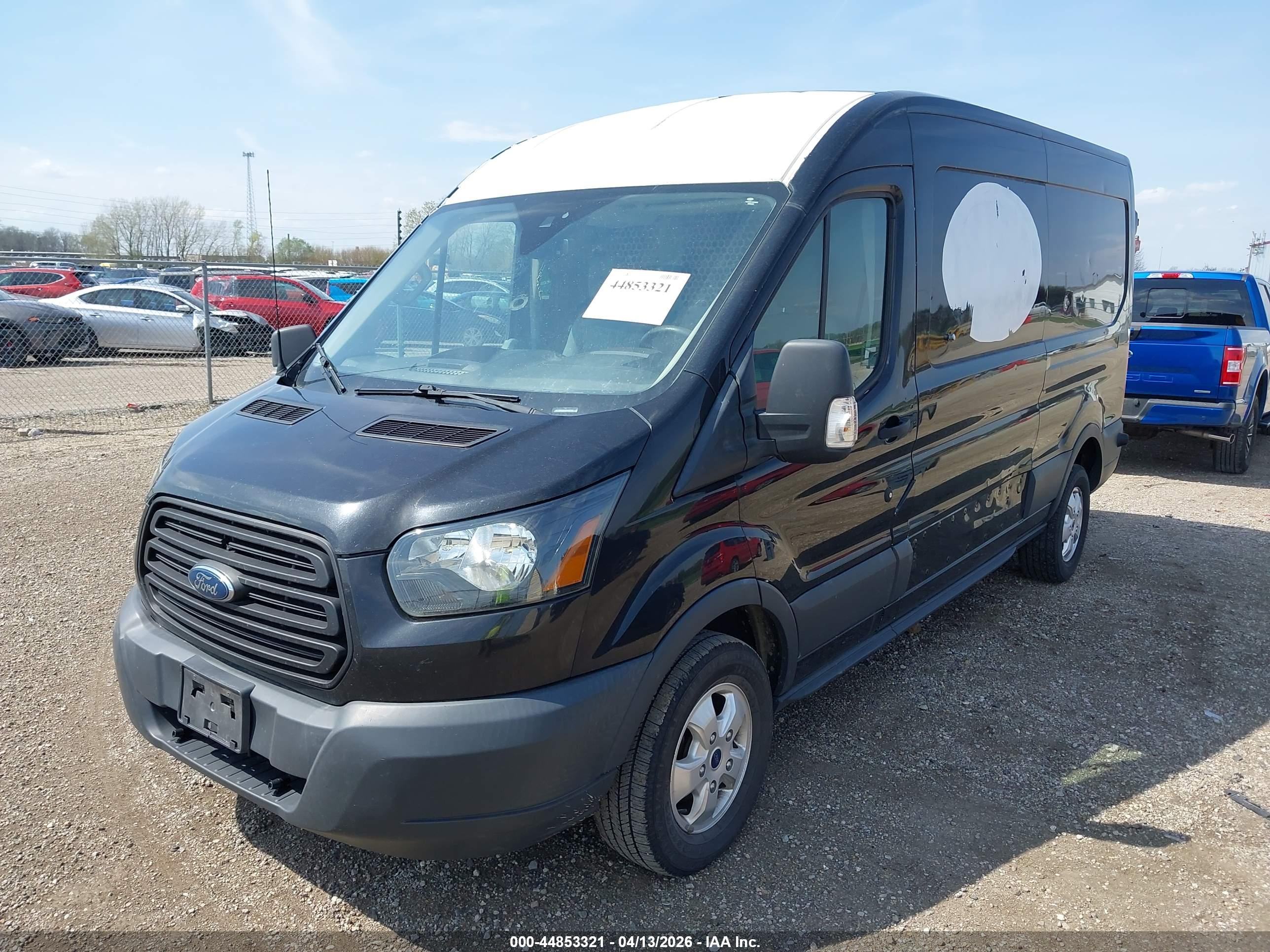 FORD TRANSIT-250 image 2