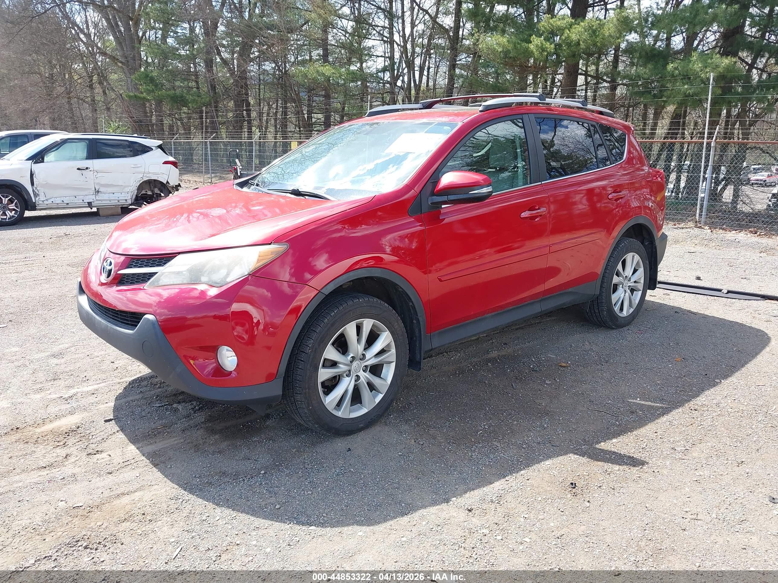 TOYOTA RAV4 image 2