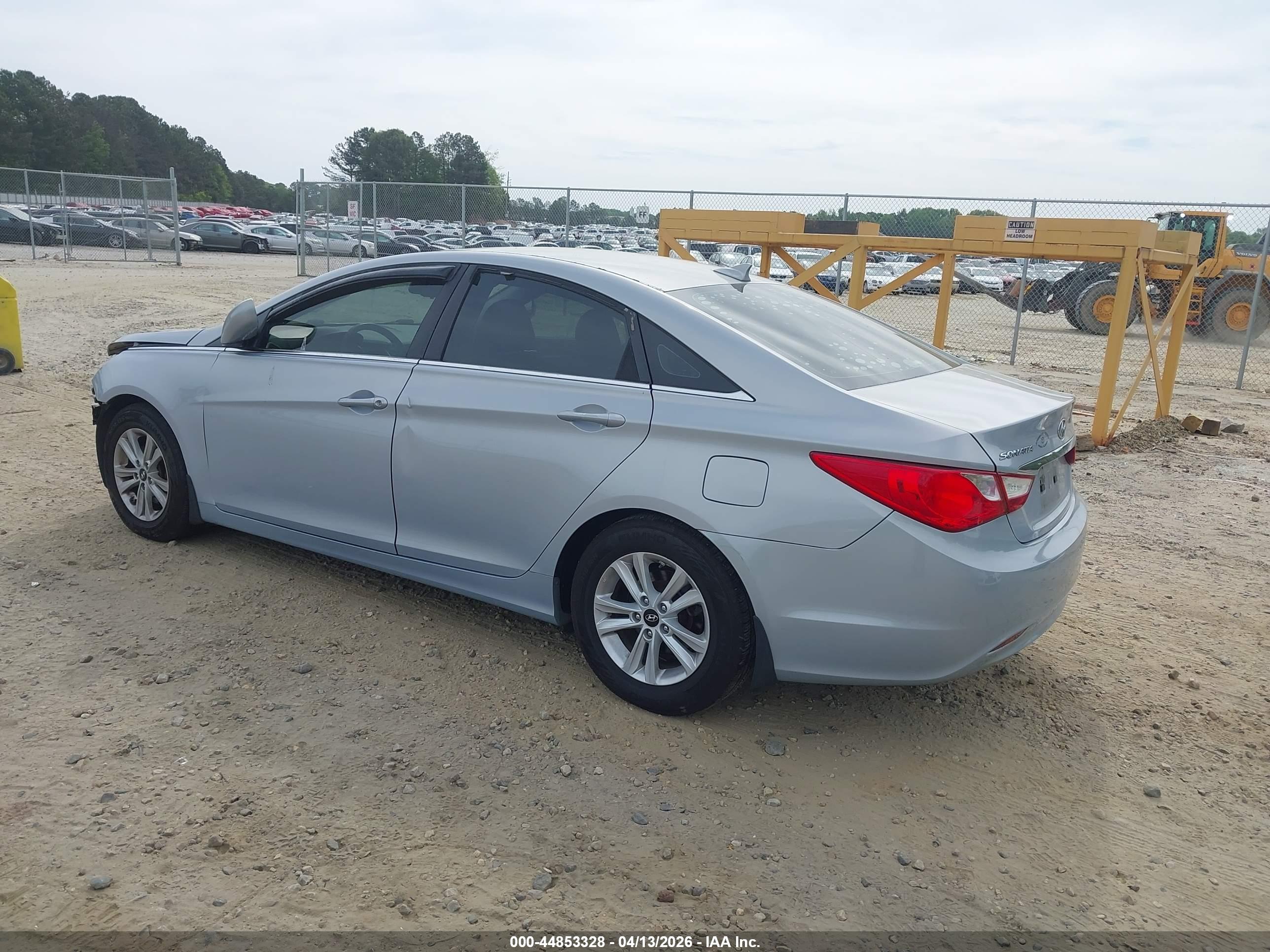 HYUNDAI SONATA image 3