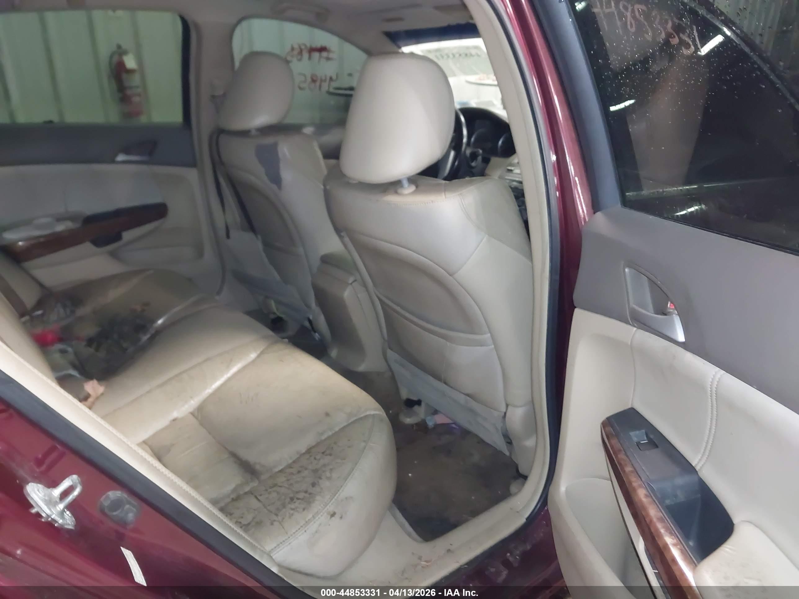 HONDA ACCORD image 8