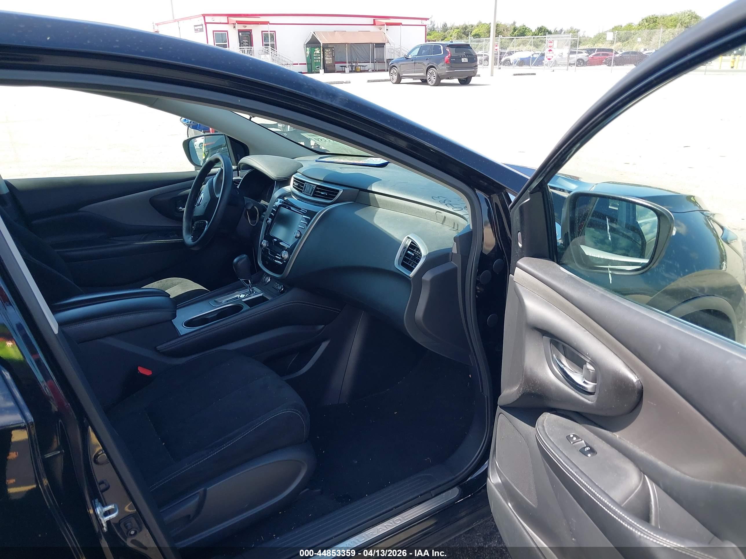 NISSAN MURANO image 5