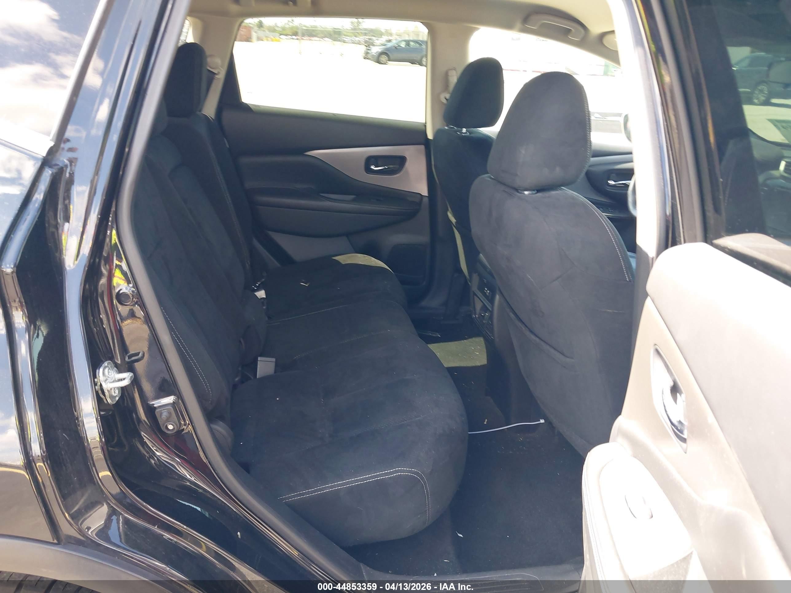 NISSAN MURANO image 8