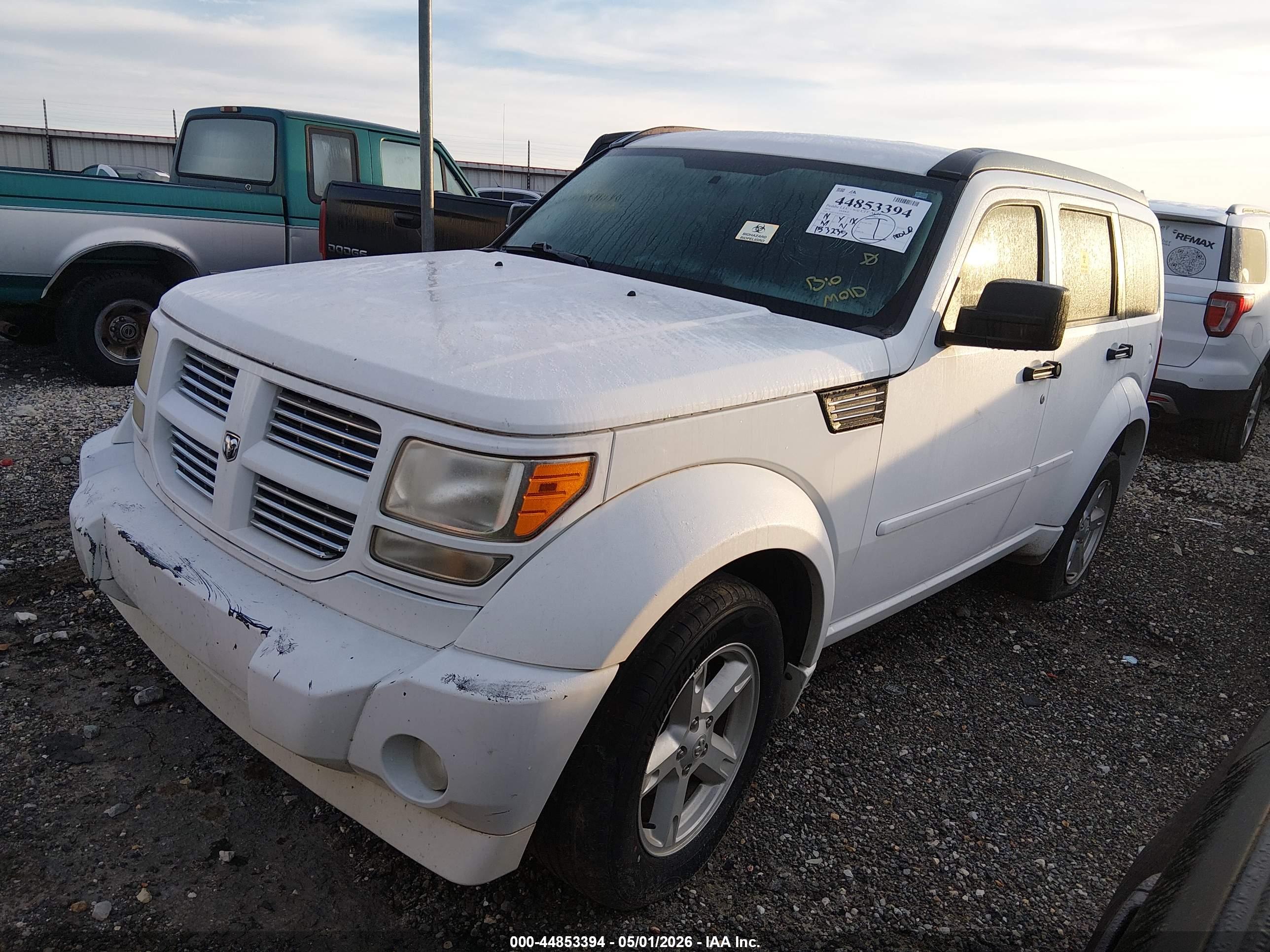 DODGE NITRO image 2