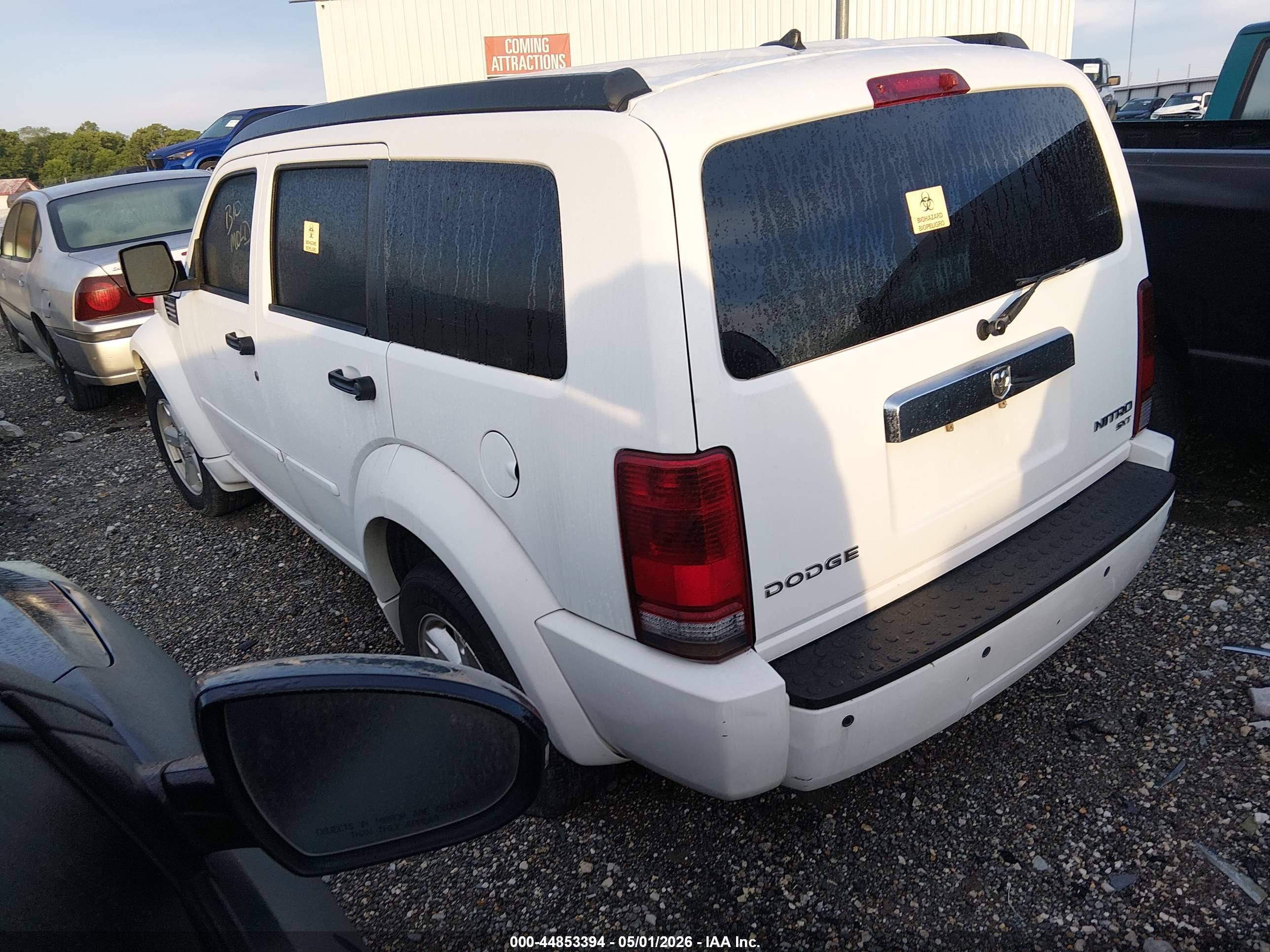 DODGE NITRO image 3