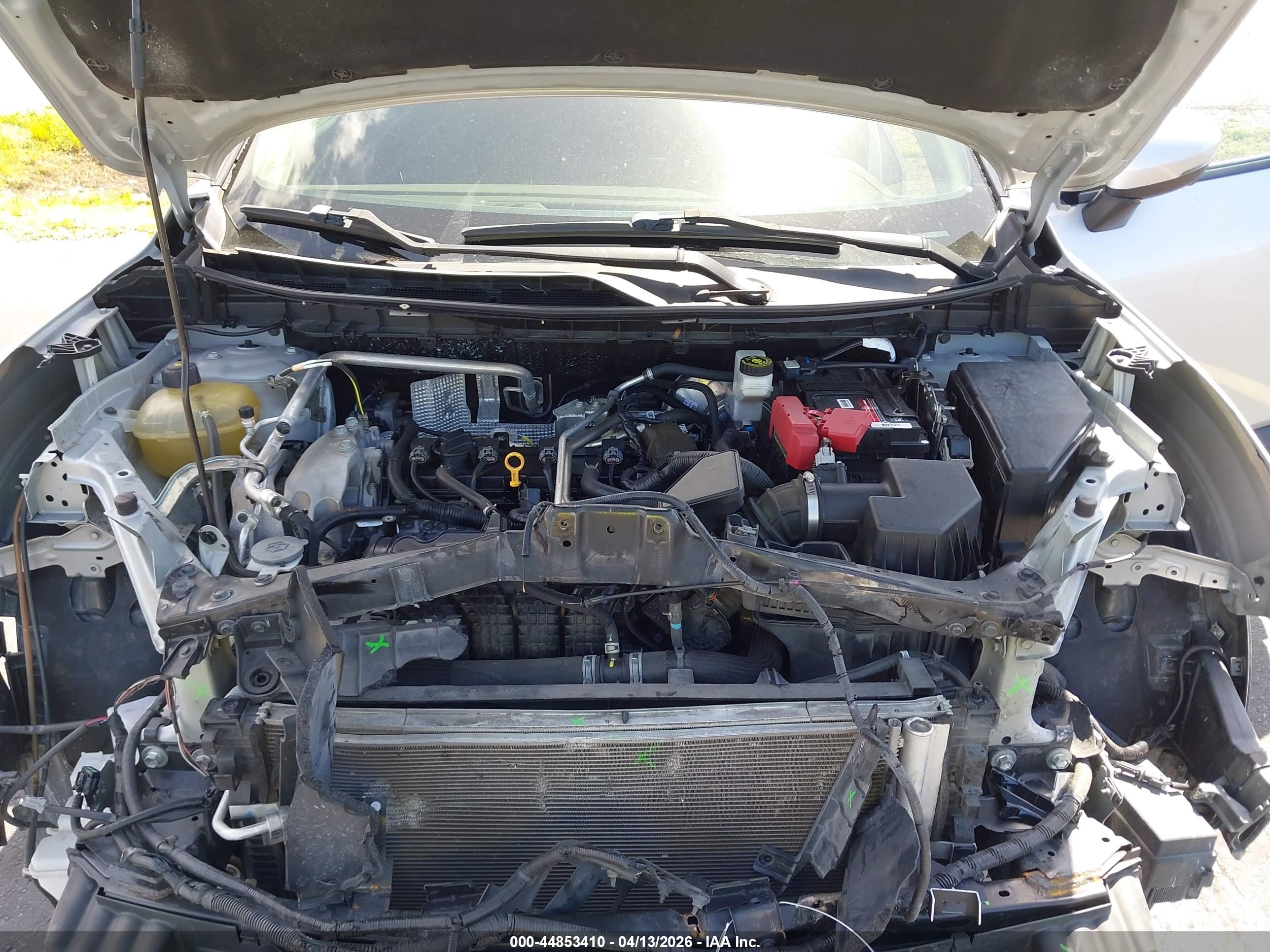 NISSAN ROGUE image 10