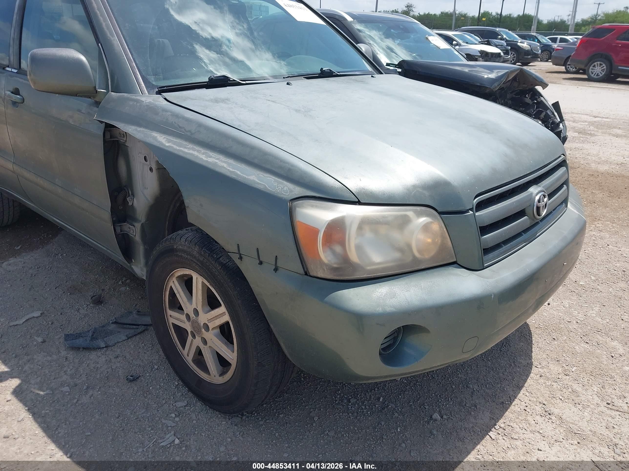 TOYOTA HIGHLANDER image 6