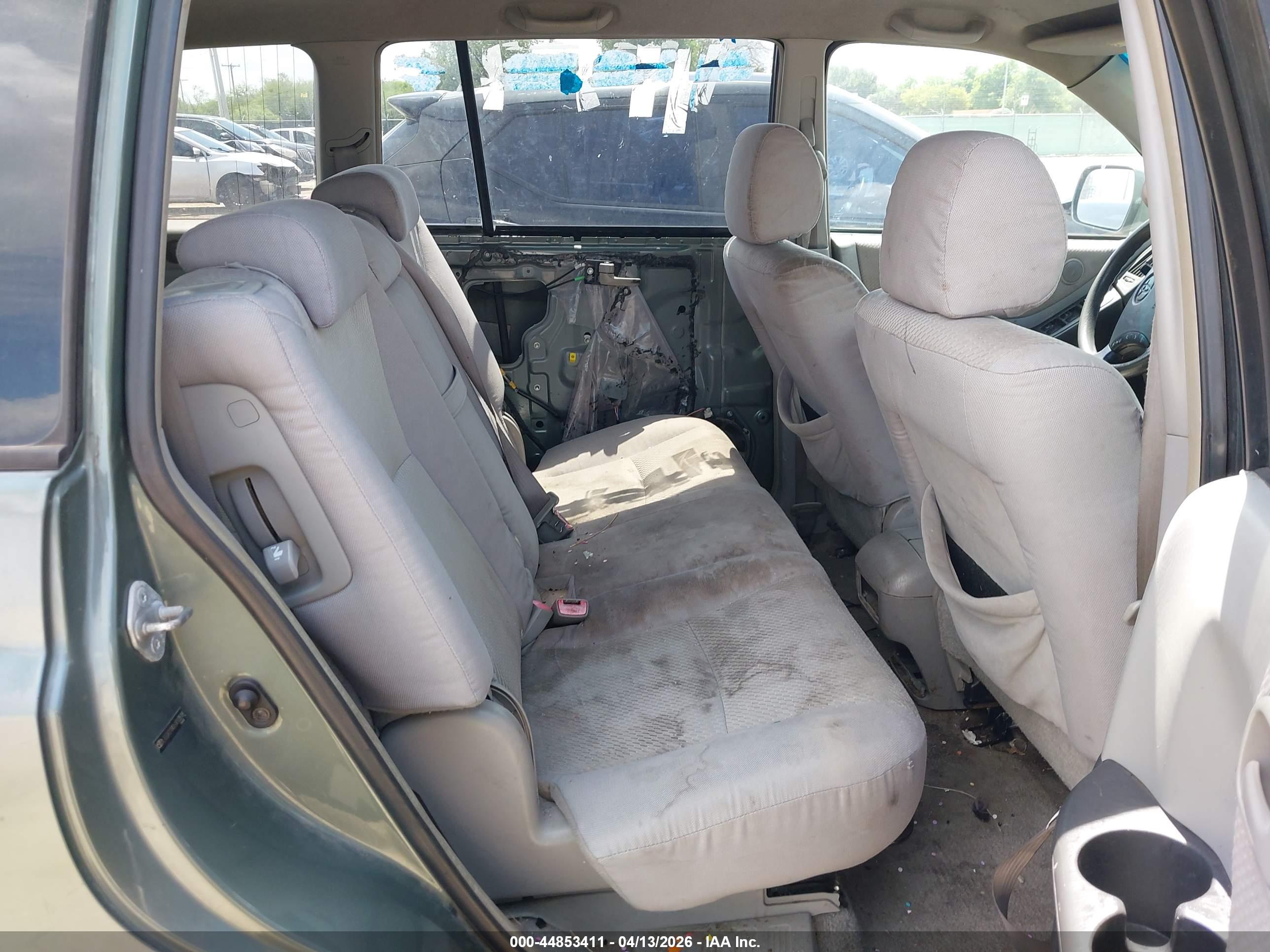 TOYOTA HIGHLANDER image 8