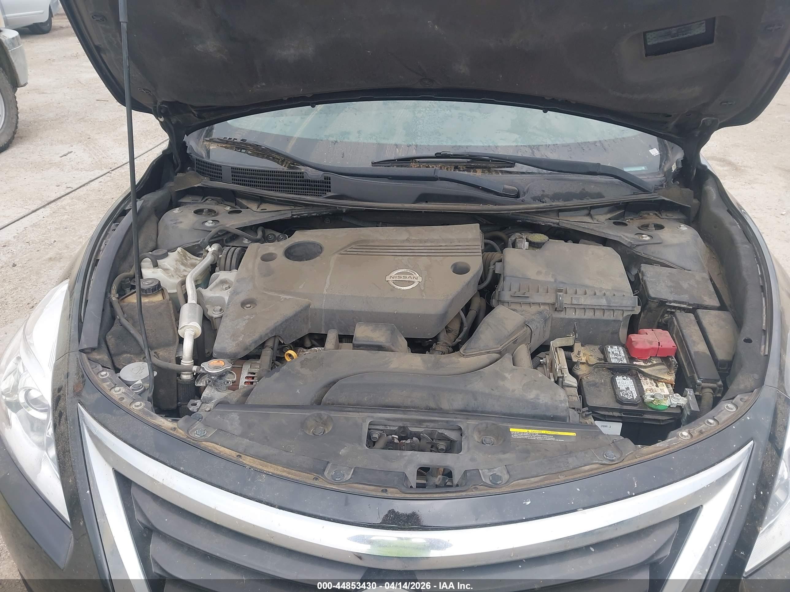 NISSAN ALTIMA image 10